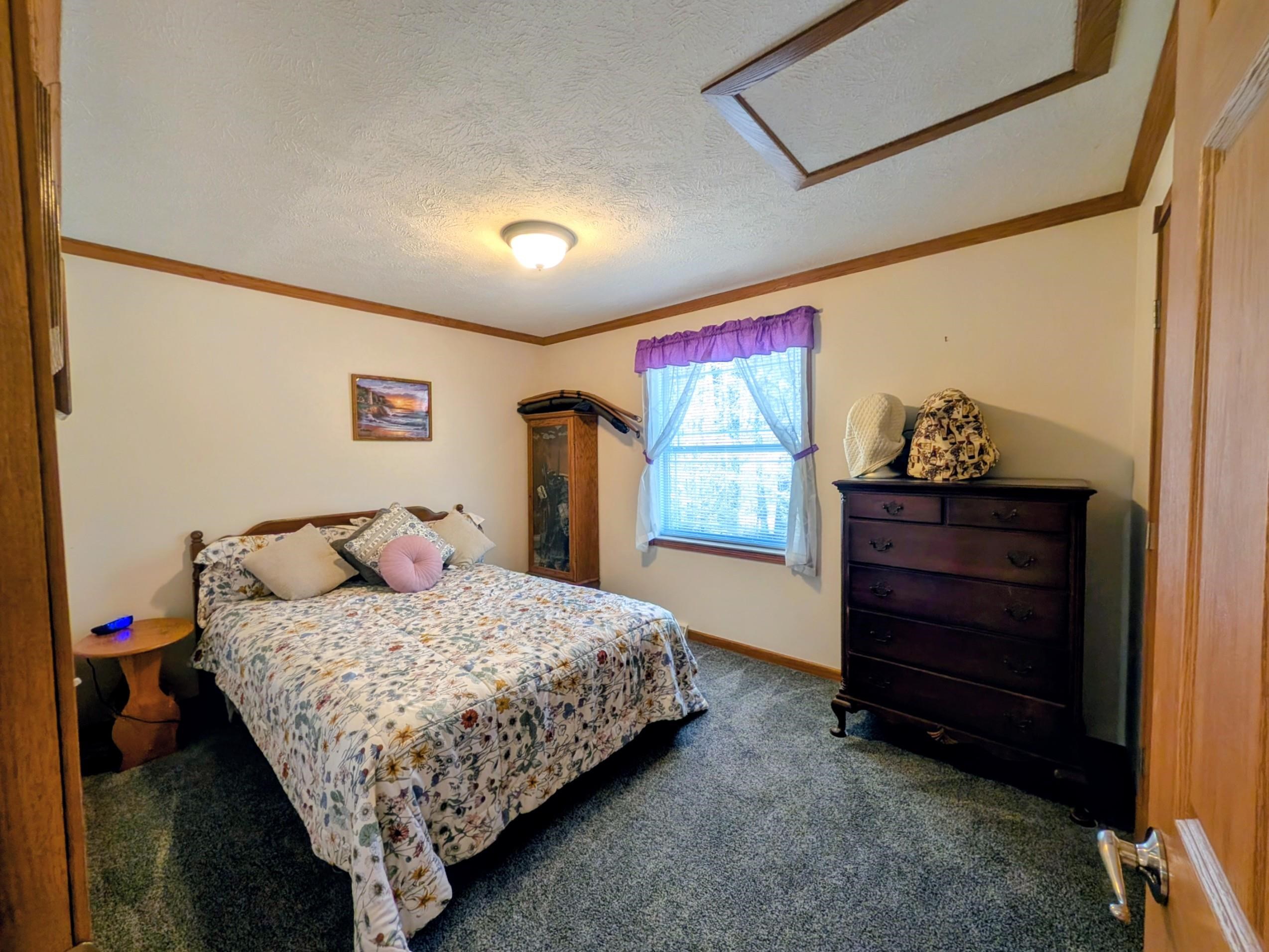 38 Keyes Hollow Rd, Lempster, NH 03605