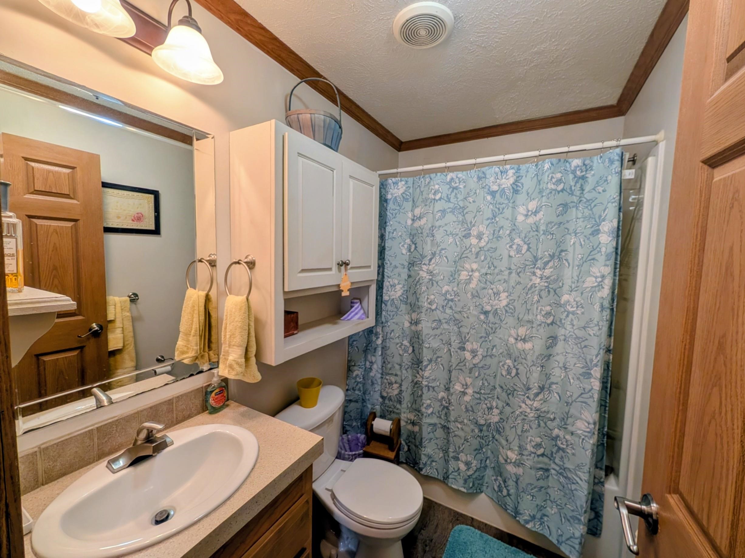 38 Keyes Hollow Rd, Lempster, NH 03605