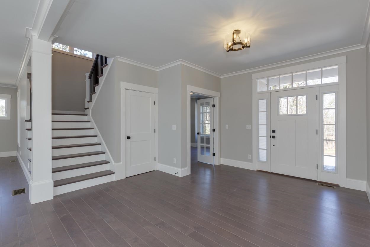 125 Crowley Rd, Candia, NH 03034