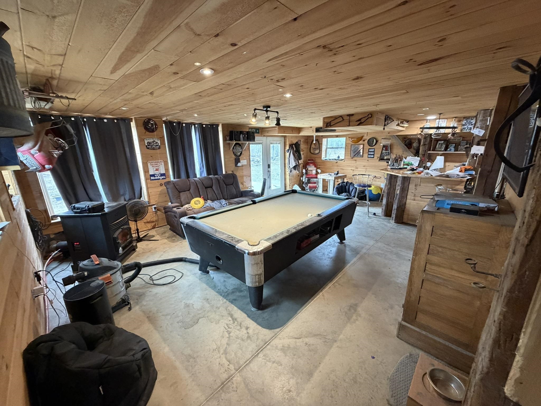 535 Old Turnpike Rd, Salisbury, NH 03268