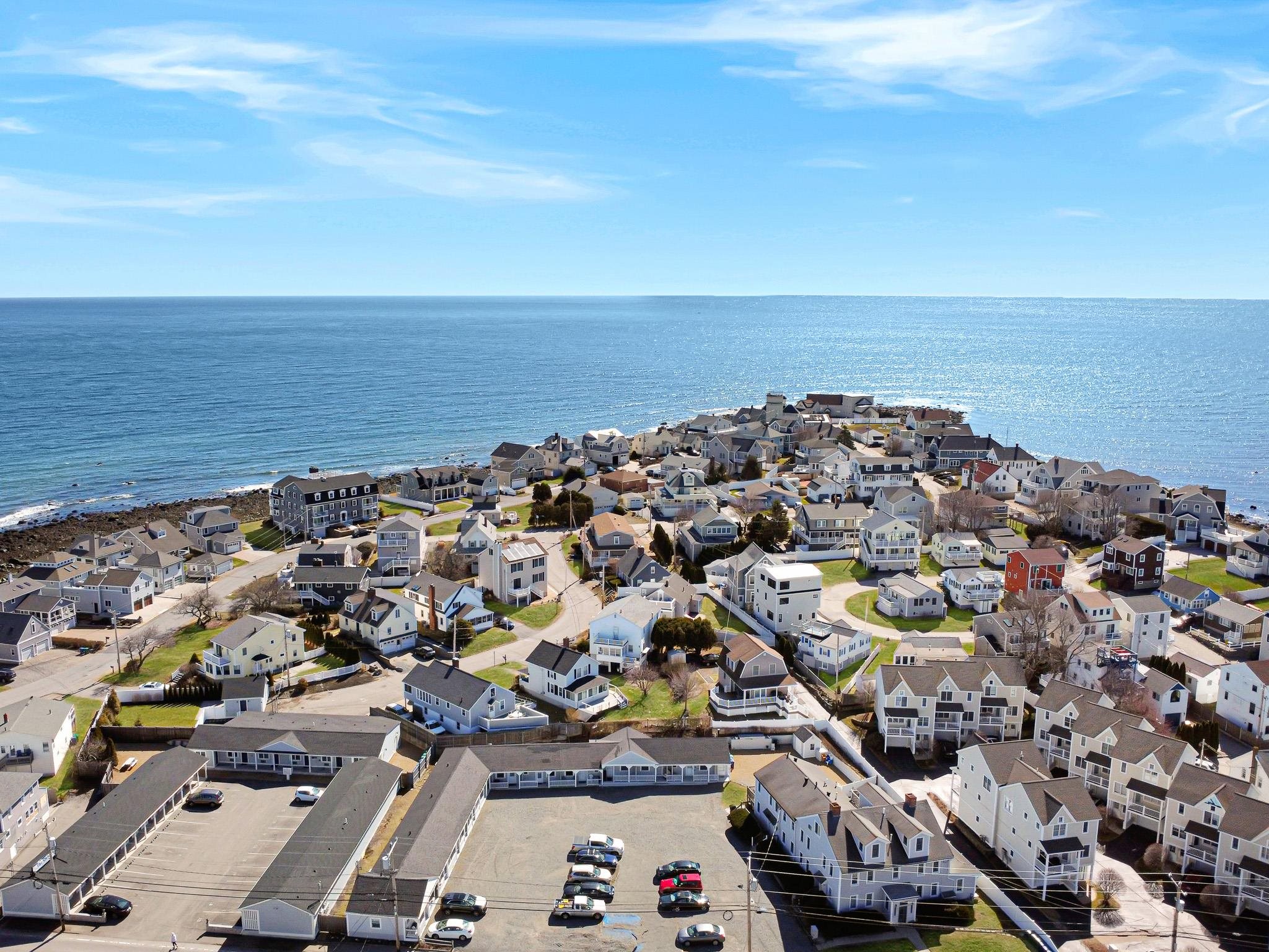 522 Ocean Blvd, Hampton, NH 03842