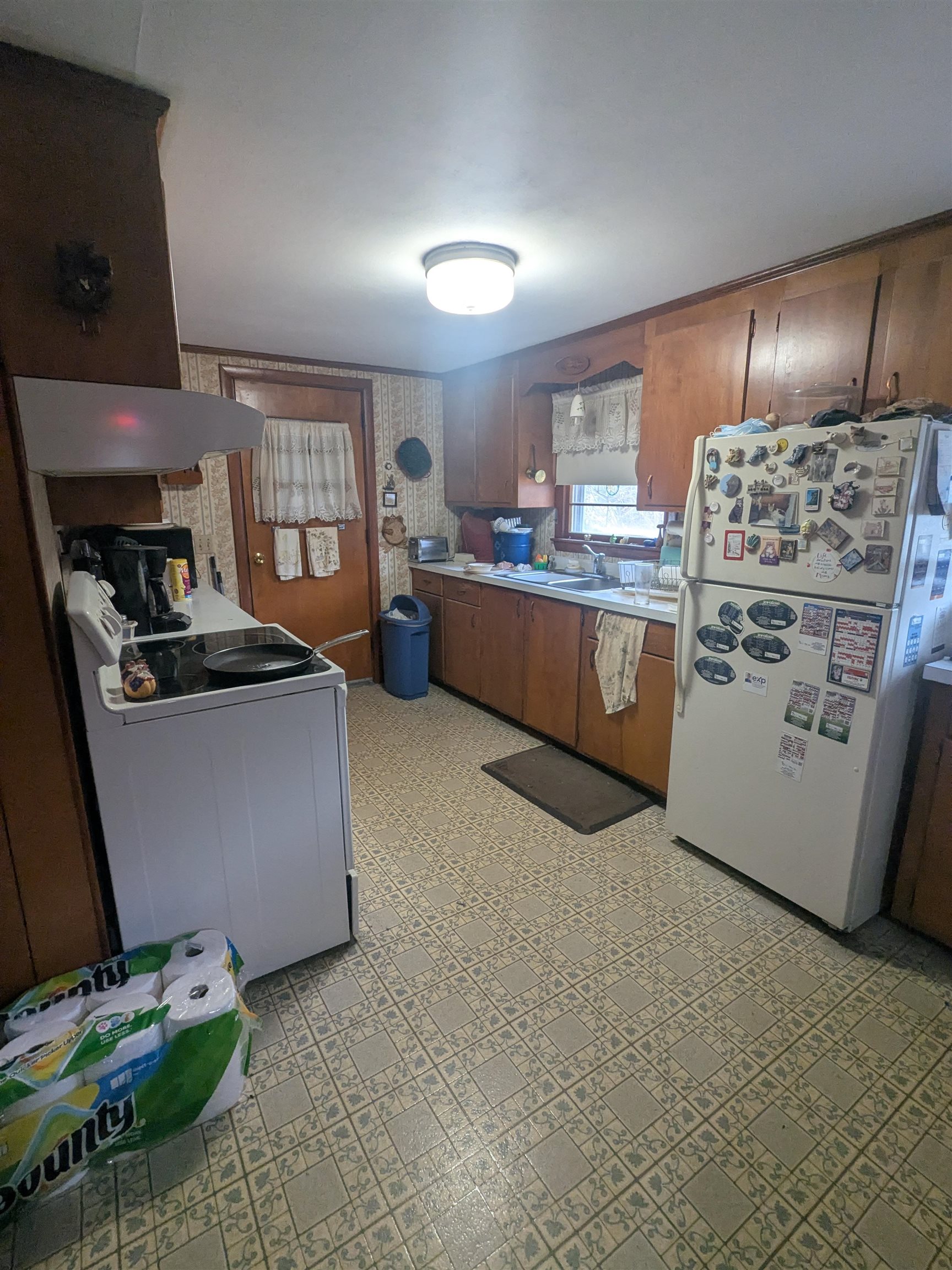 197 Mill Rd, North Hampton, NH 03862