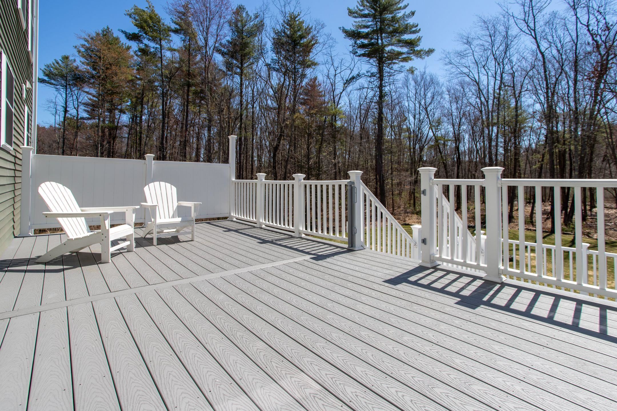 55 Mill Rd, North Hampton, NH 03862