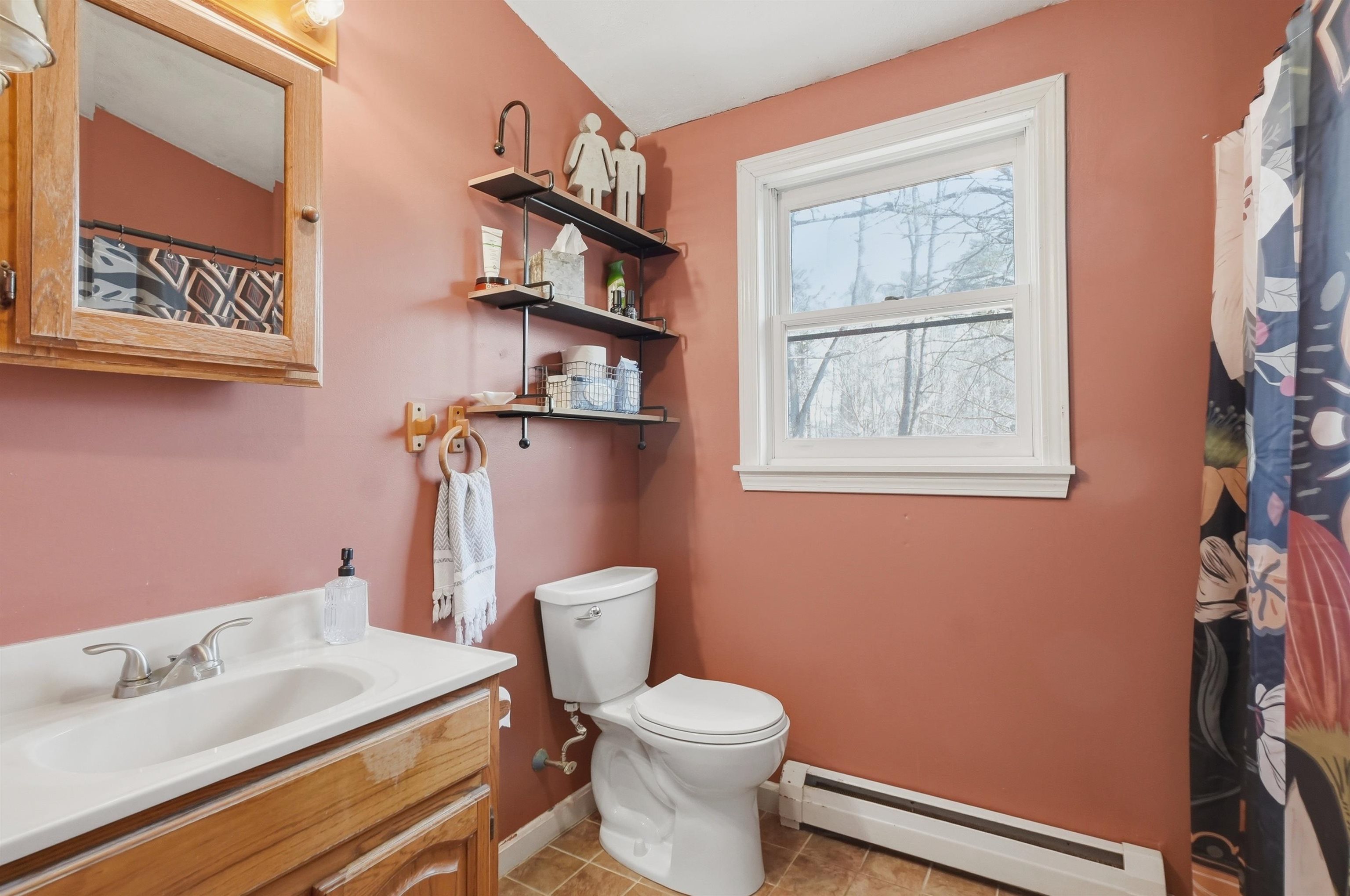 9 Kimberly Dr, Seabrook, NH 03874