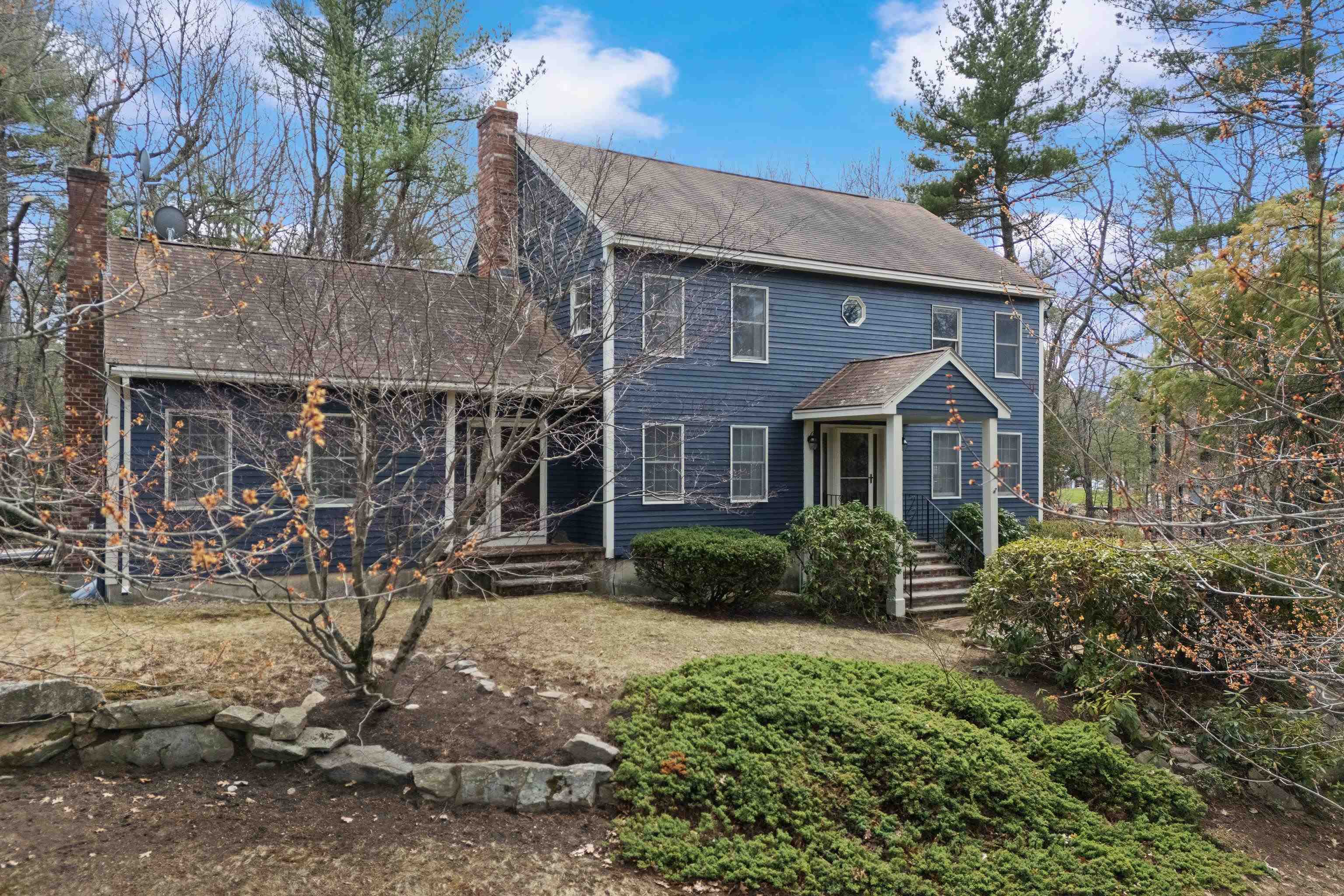 41 Windsor Blvd, Londonderry, NH 03053