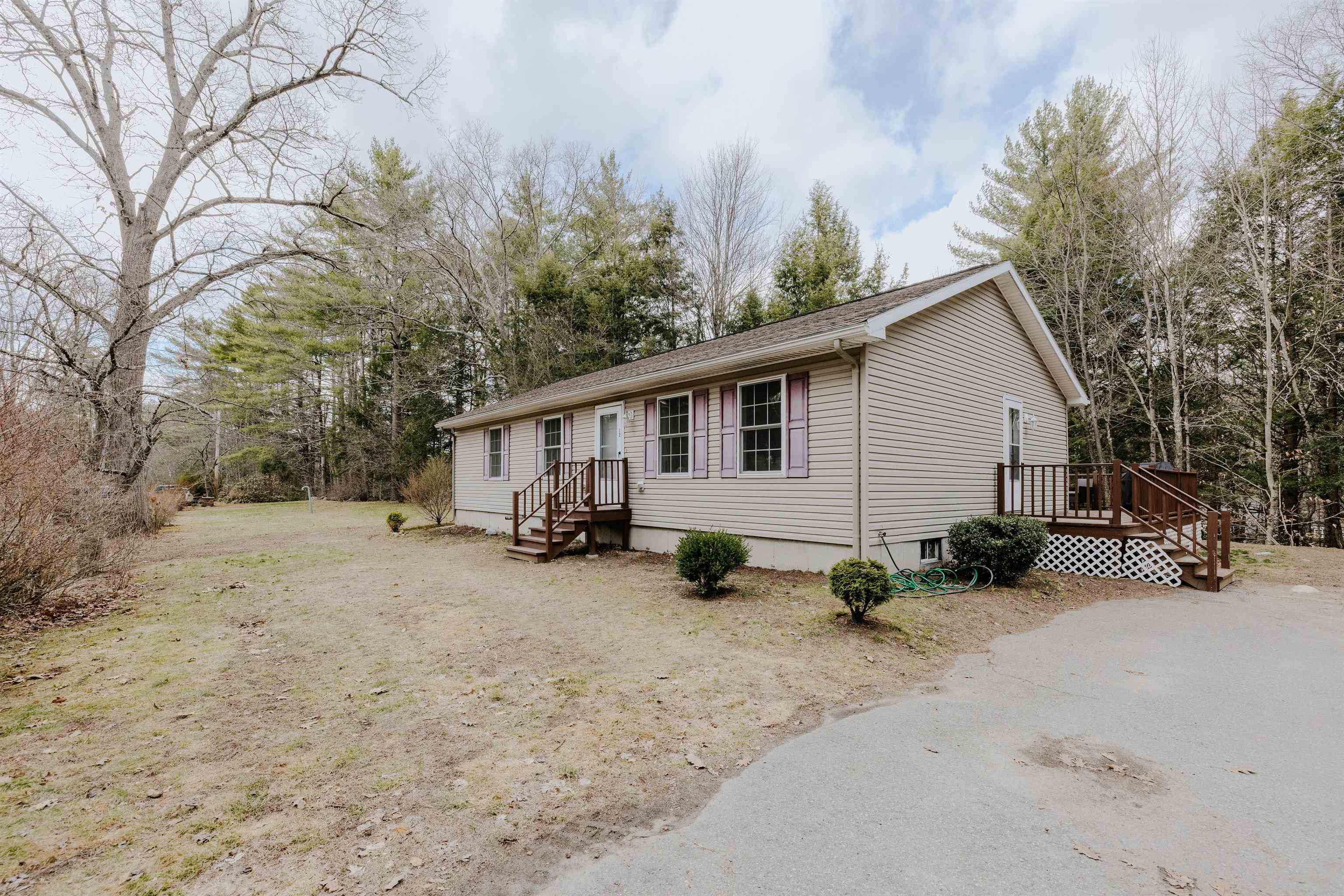 12 Pudding Hill Rd, Winchester, NH 03470