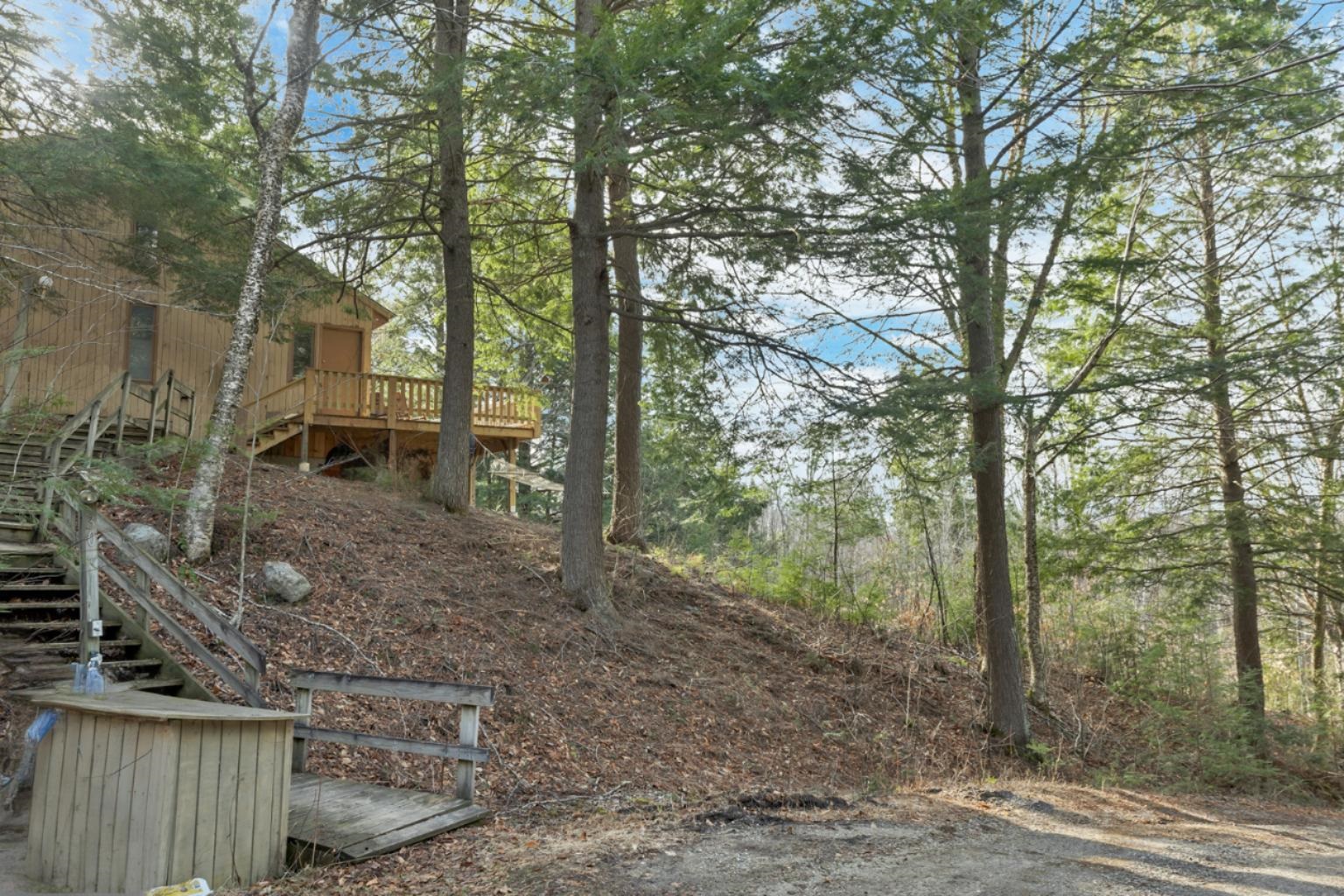 30 Chapman Cir, Campton, NH 03223