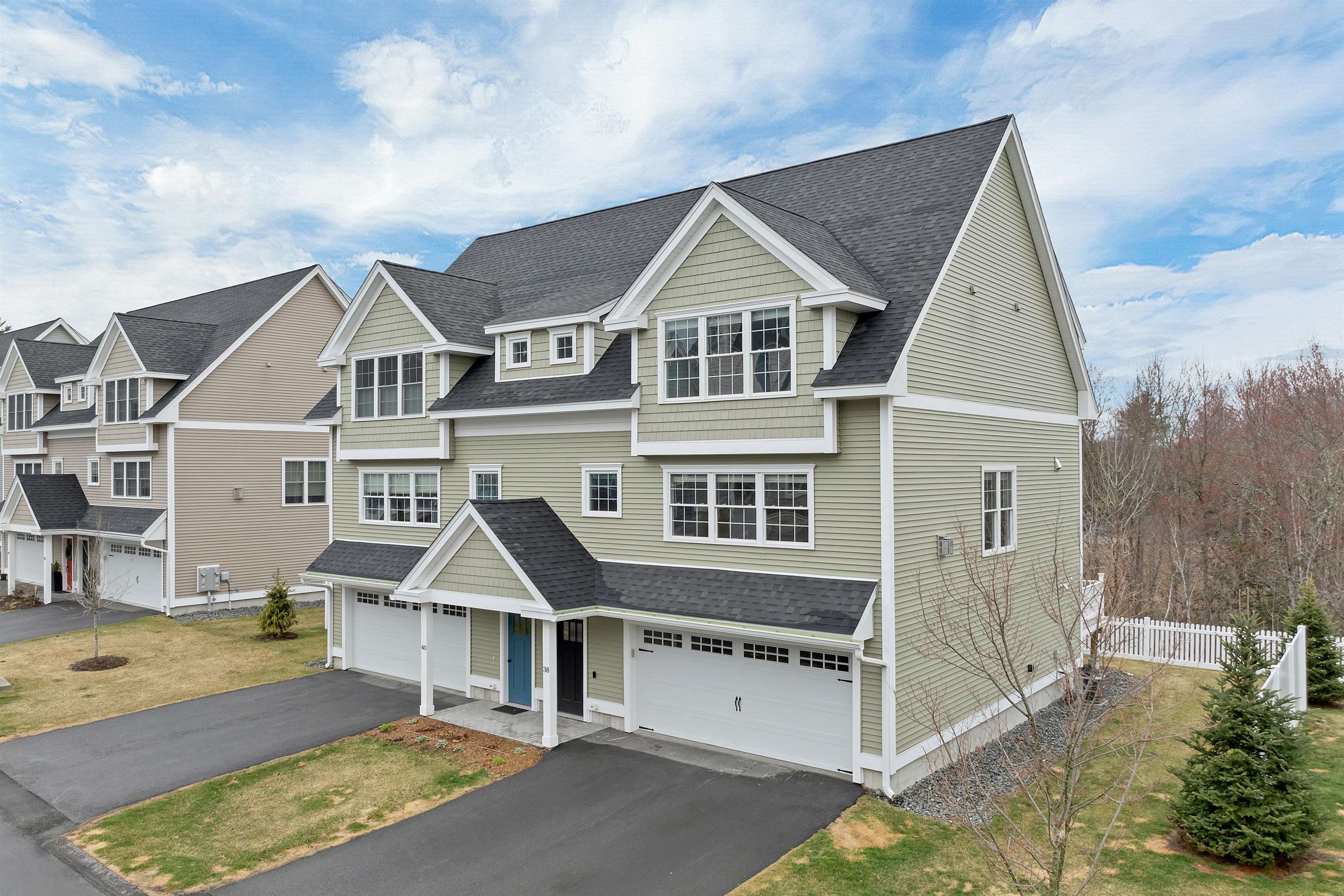 38 Green Rd, Newmarket, NH 03857