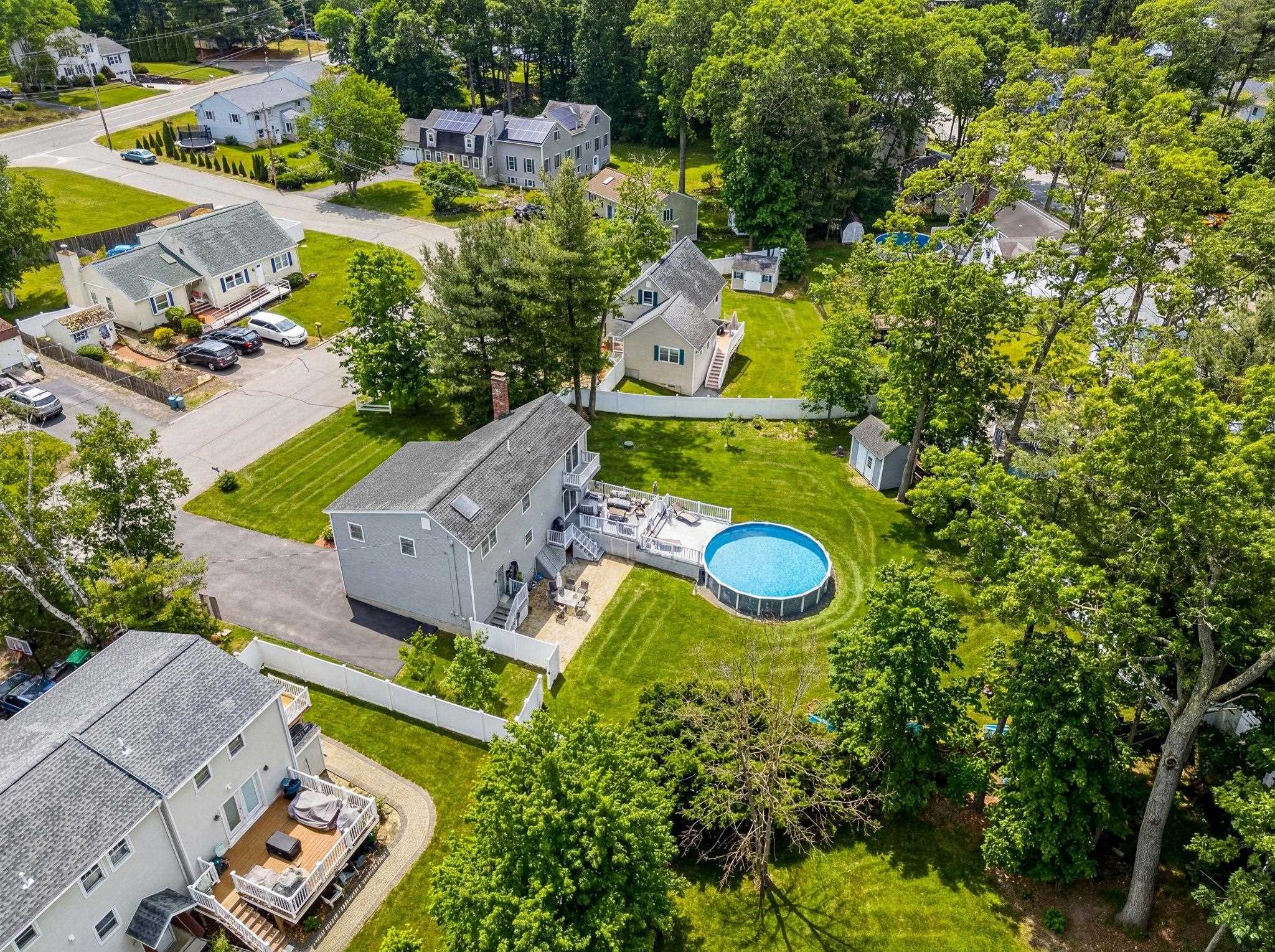 17 Custom St, Nashua, NH 03062