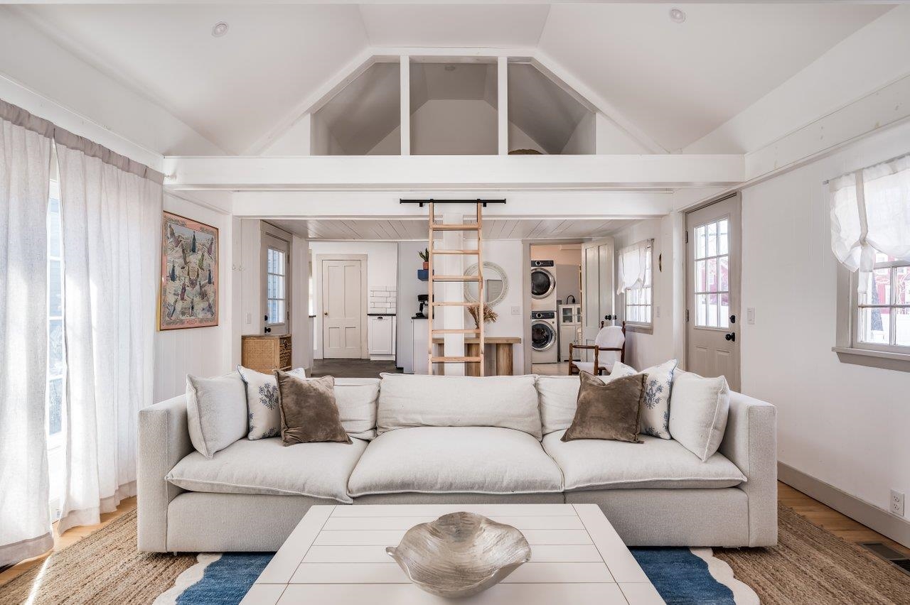 861 Portland St, Rochester, NH 03868