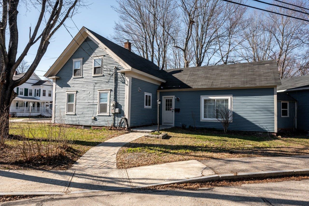 861 Portland St, Rochester, NH 03868