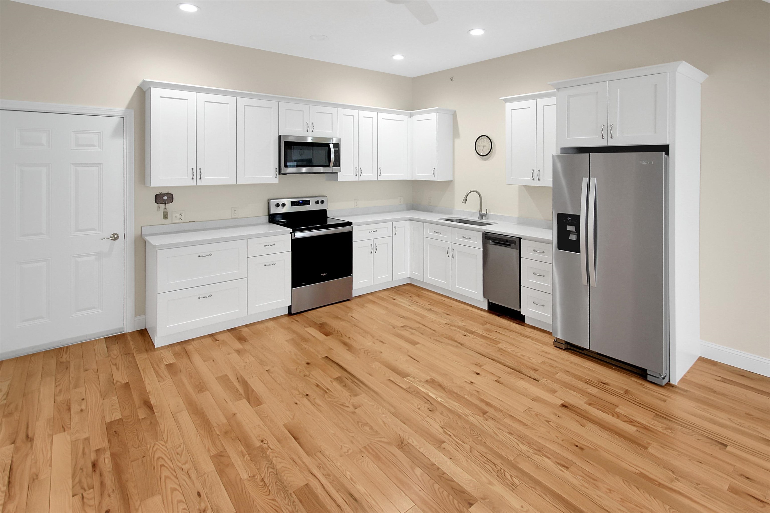 10 Diamond Oaks Blvd, Kingston, NH 03848