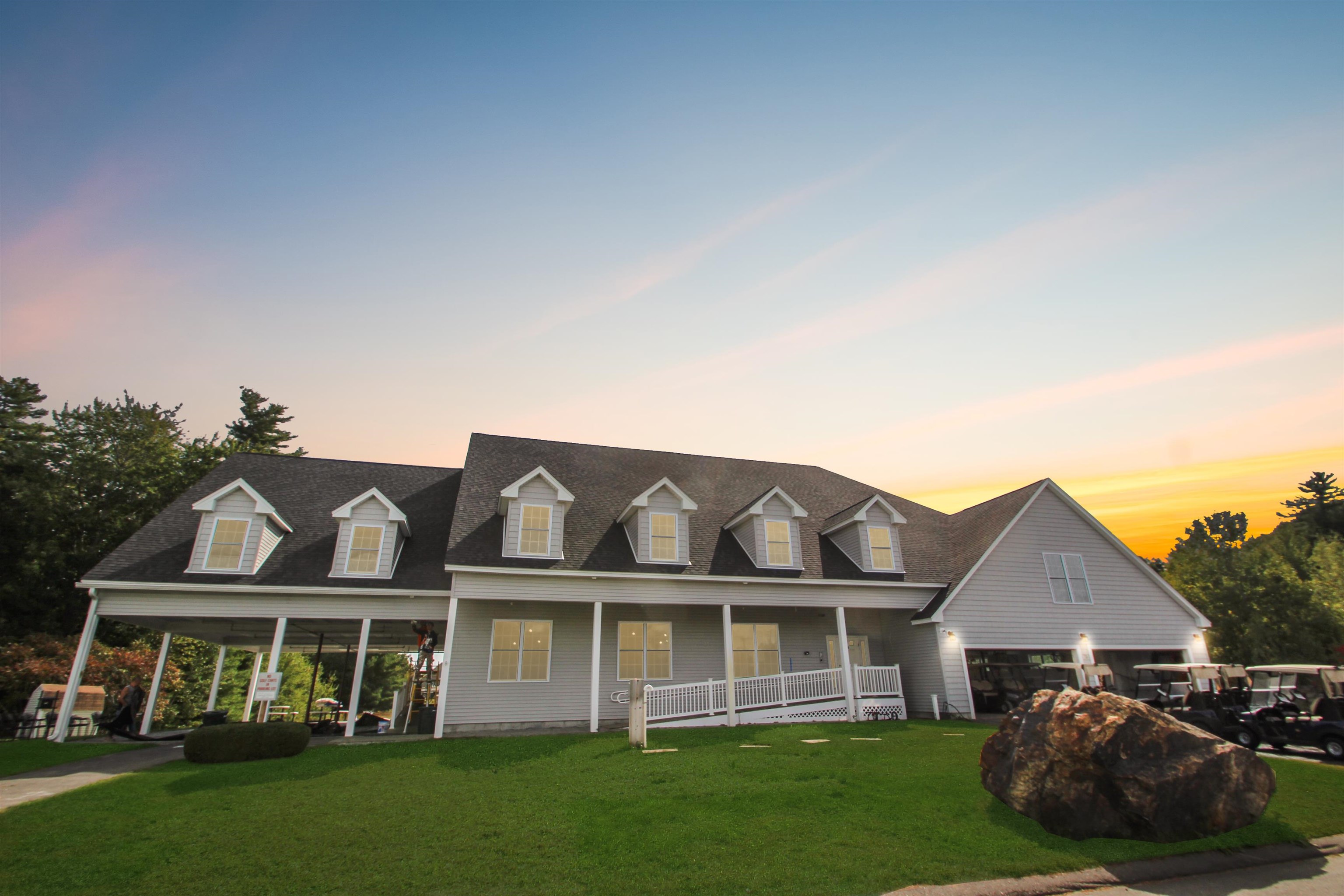 10 Diamond Oaks Blvd, Kingston, NH 03848