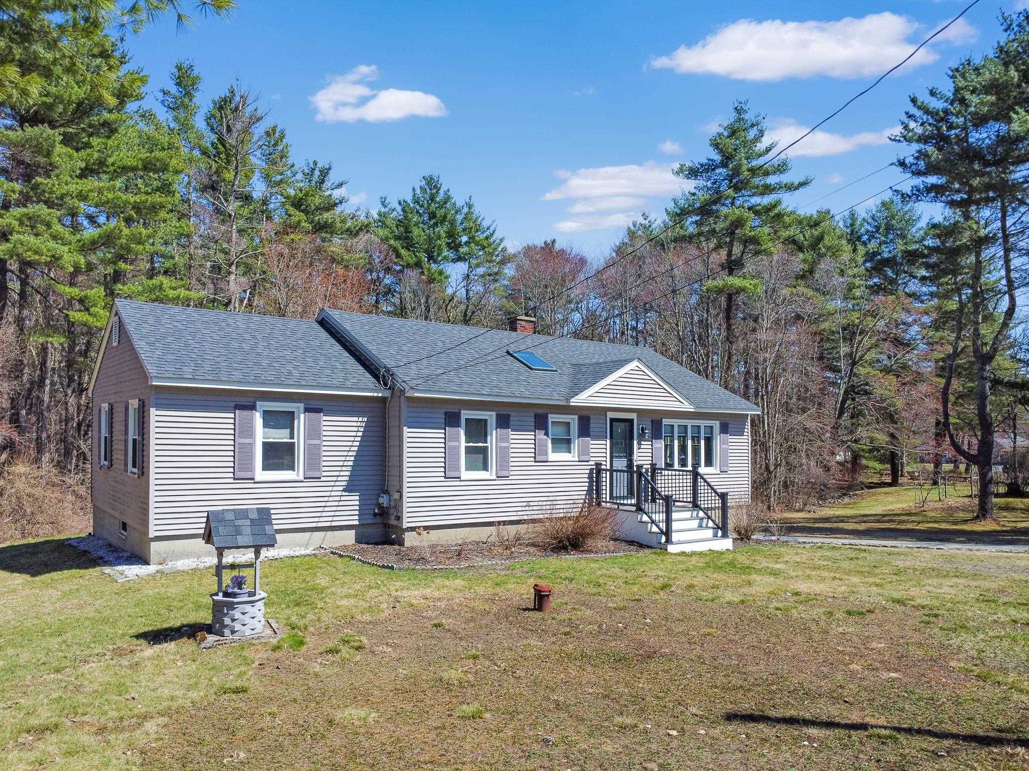358 East Rd, Hampstead, NH 03841-2374