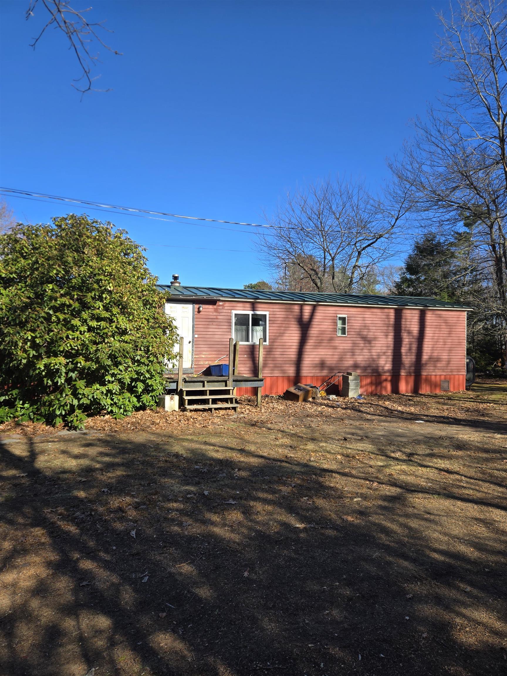 46 Farm Ln, Seabrook, NH 03874