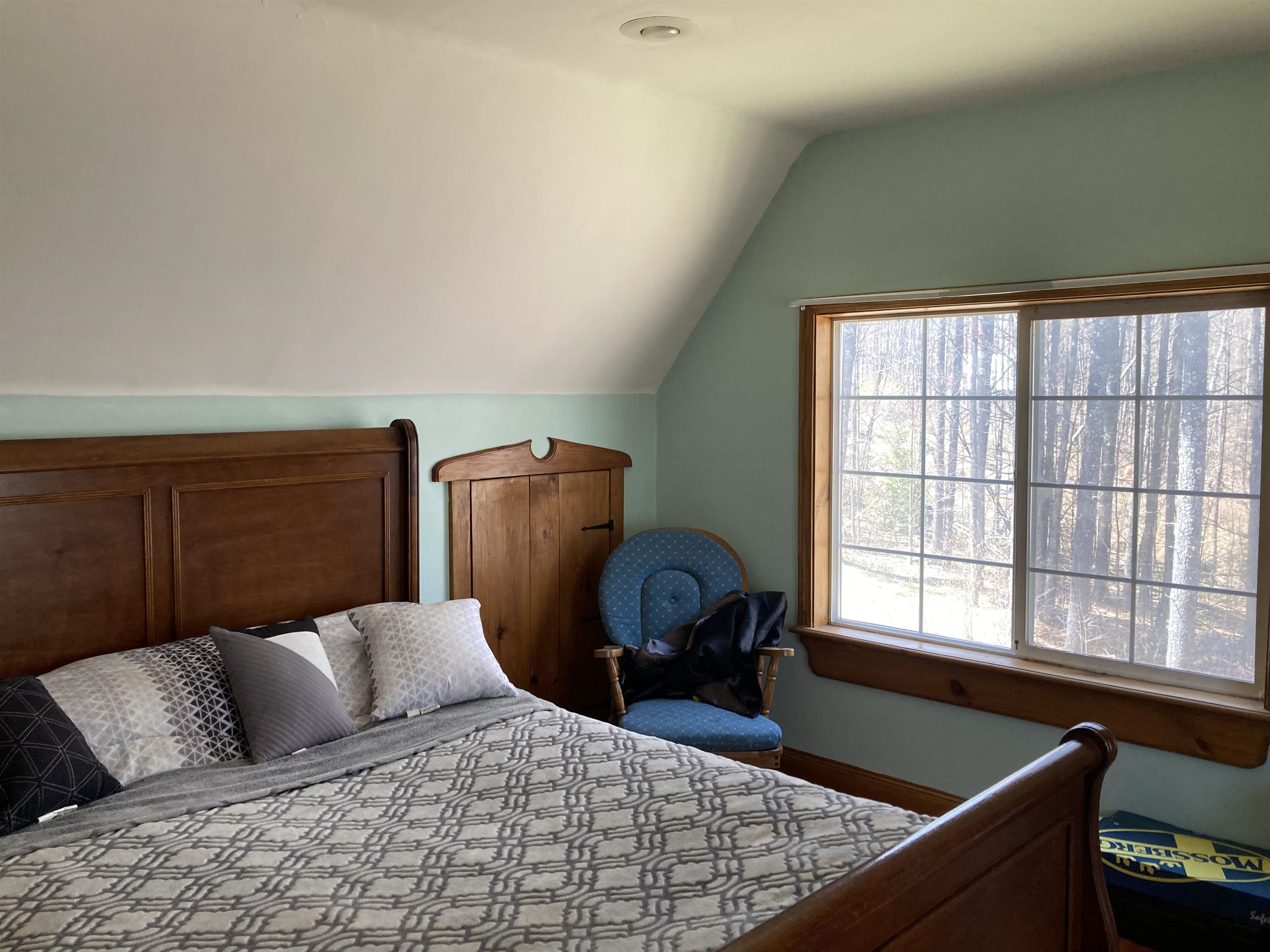 130 Kinsman Rd, Grafton, NH 03240