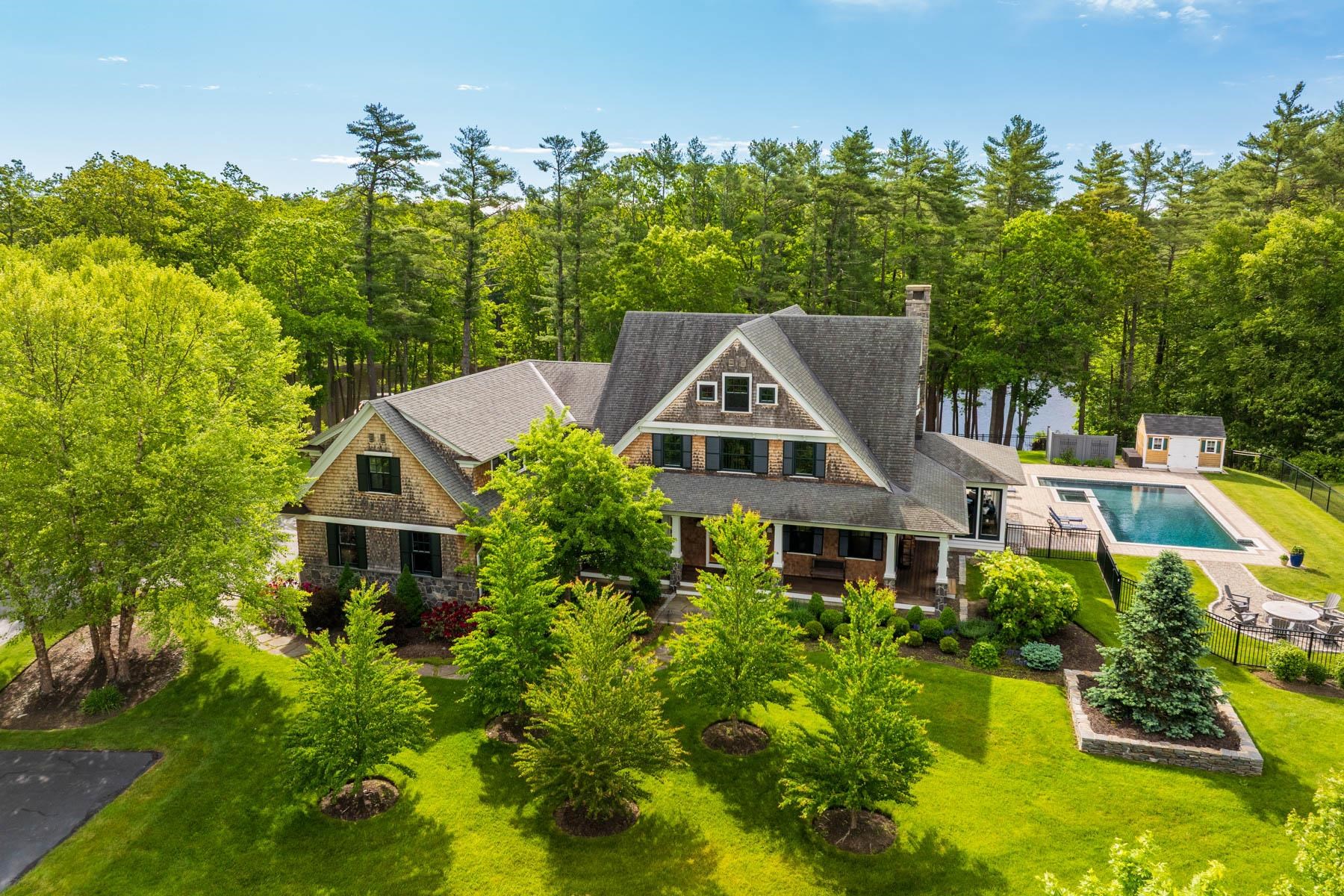 74 Saddle Trail Dr, Dover, NH 03820