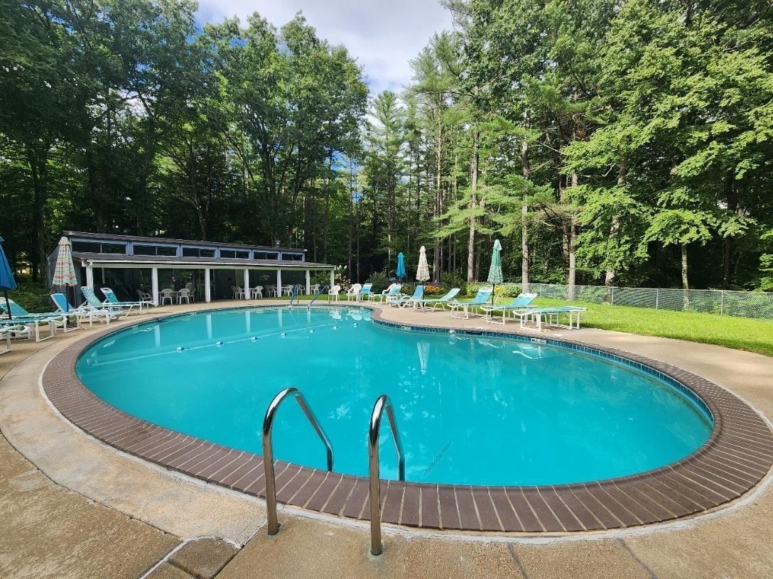 16 Piscataqua Rd, Concord, NH 03301