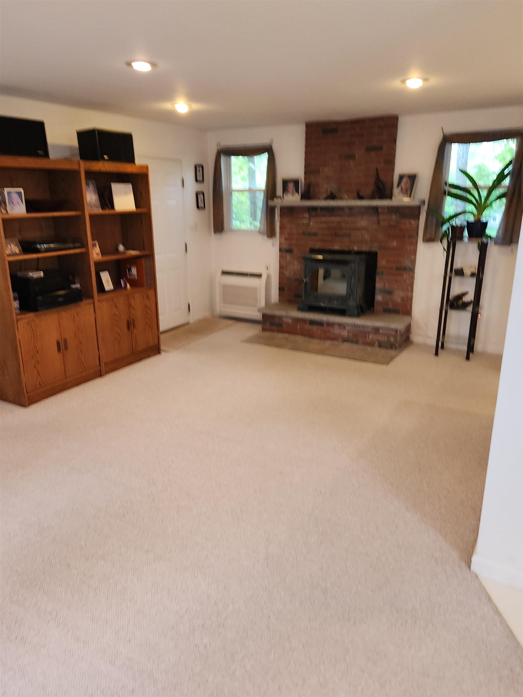 250 Joppa Hill Rd, Bedford, NH 03110