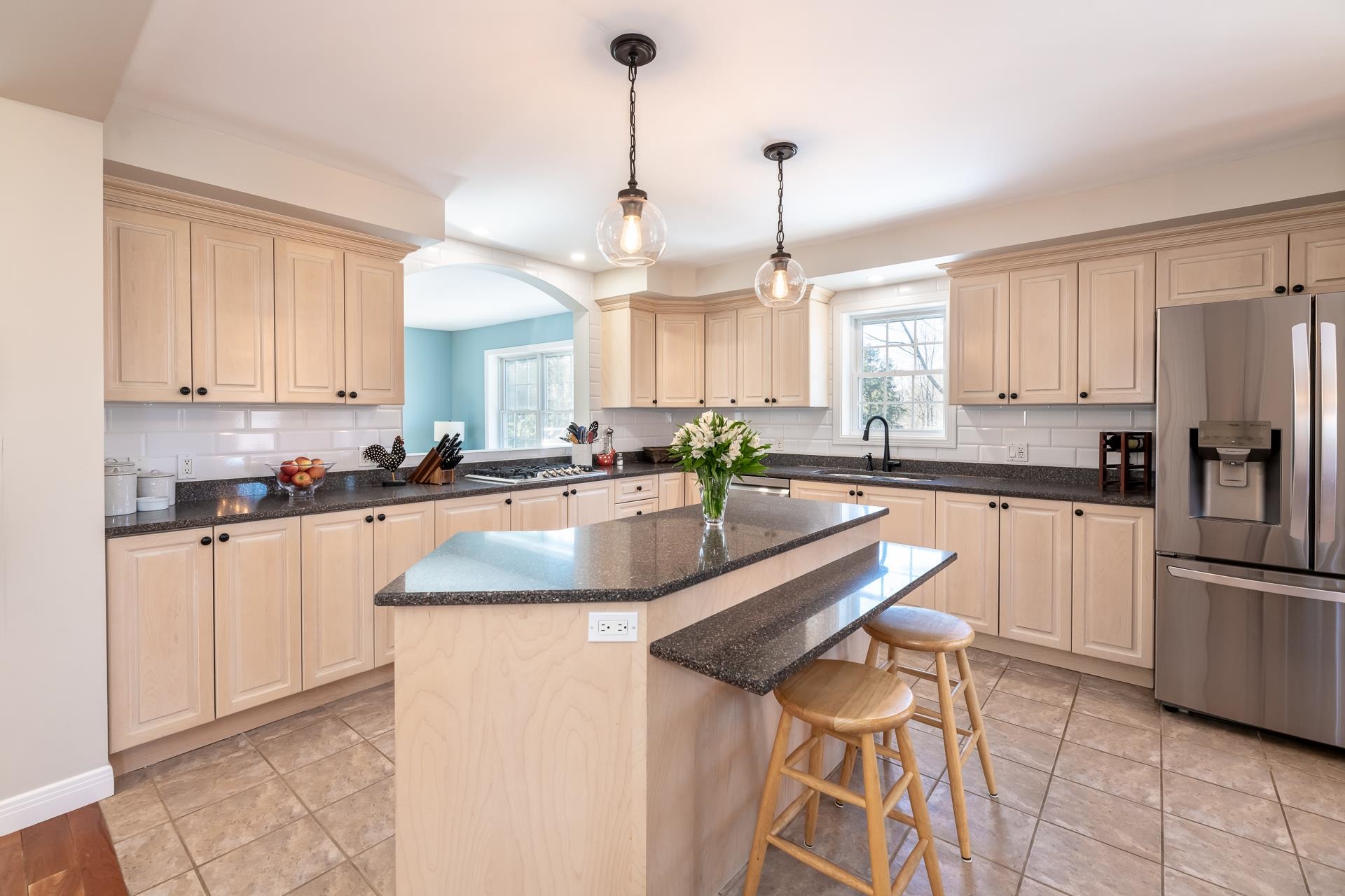 10 Skywatch Rd, Center Harbor, NH 03226