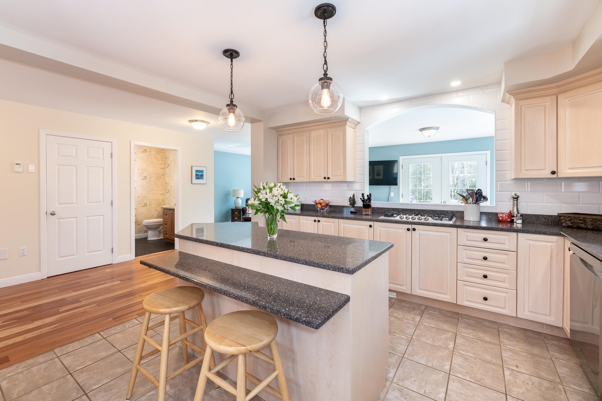 10 Skywatch Rd, Center Harbor, NH 03226