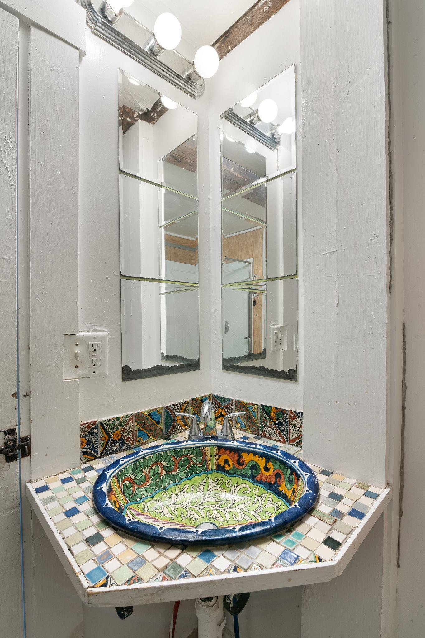 First floor full bath.