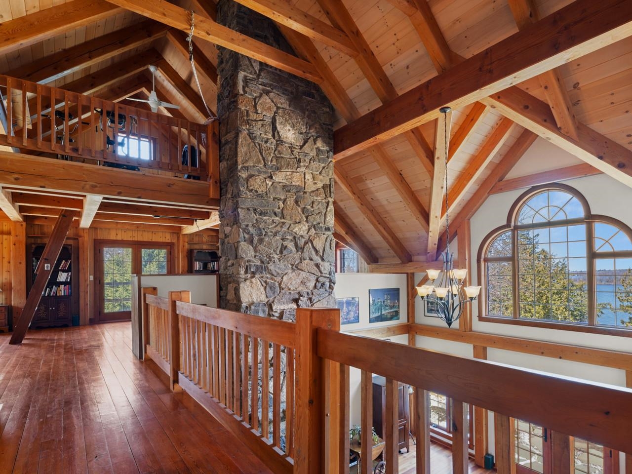 Second floor walkway