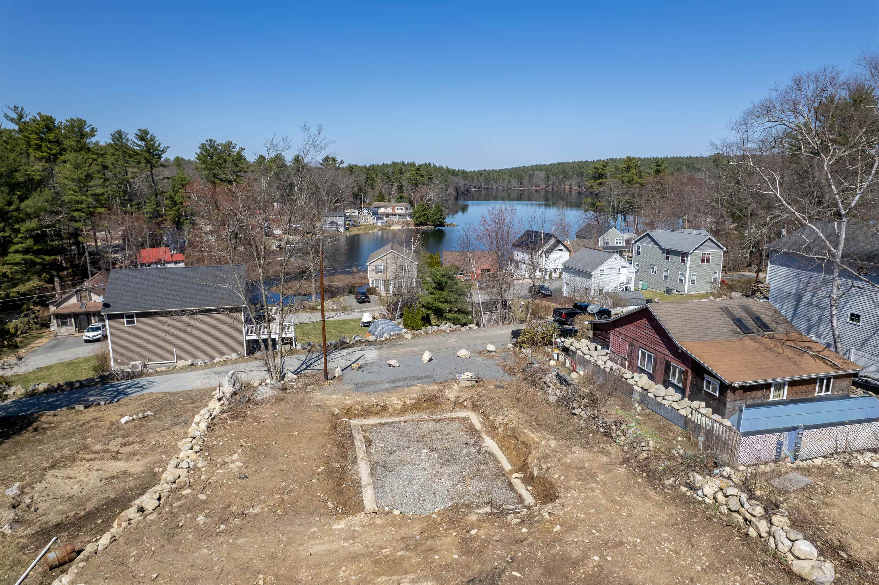 4 Andover St, Pelham, NH 03076