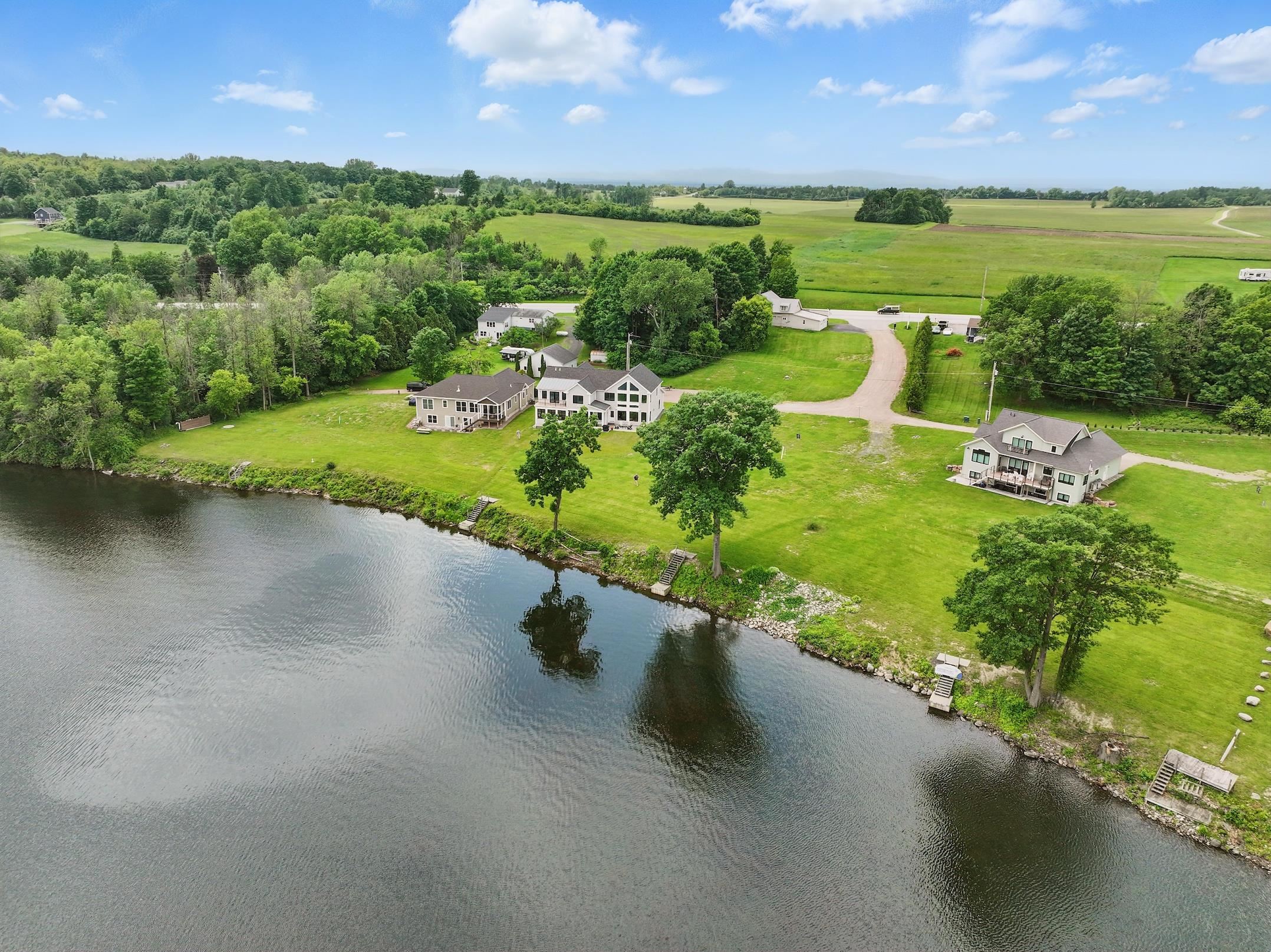 32 Phoebe Lane Unit: Lot 8