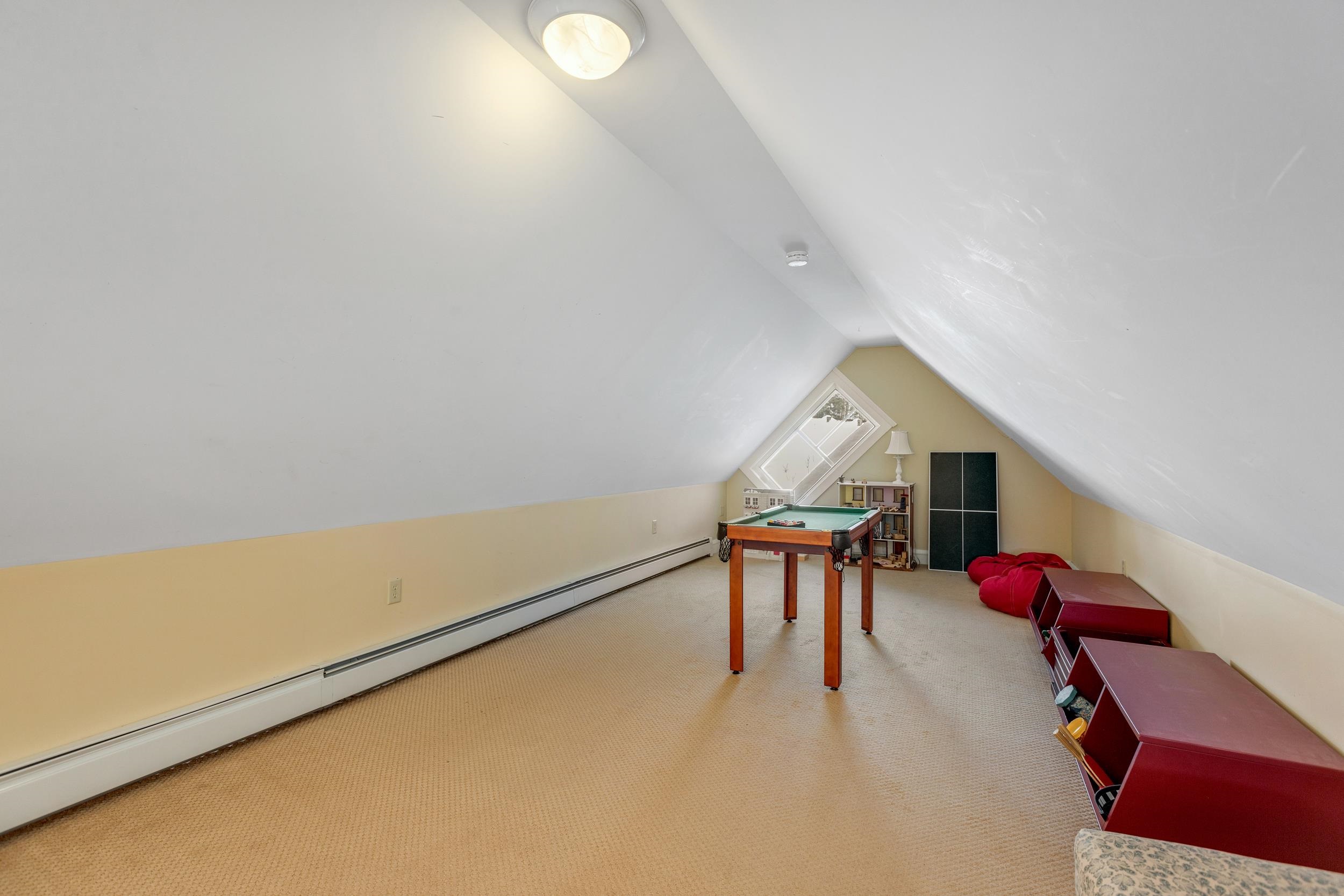 Bonus Living Space/Playroom 24963625