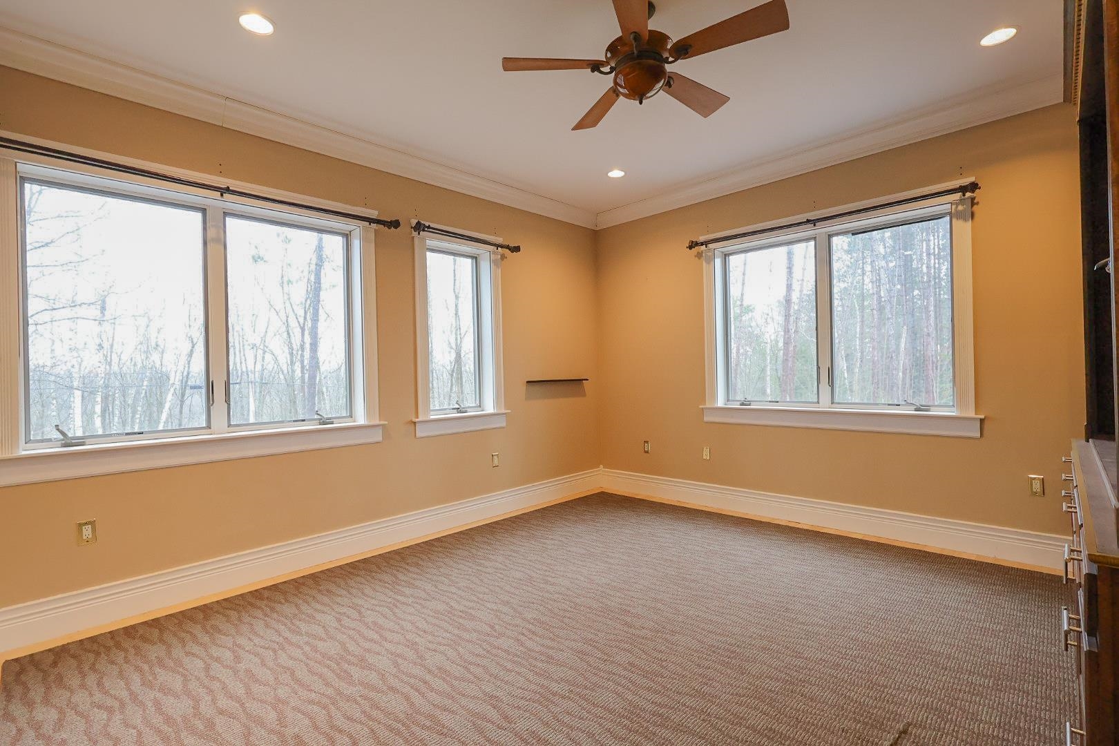 1st Floor Bedroom 25004787