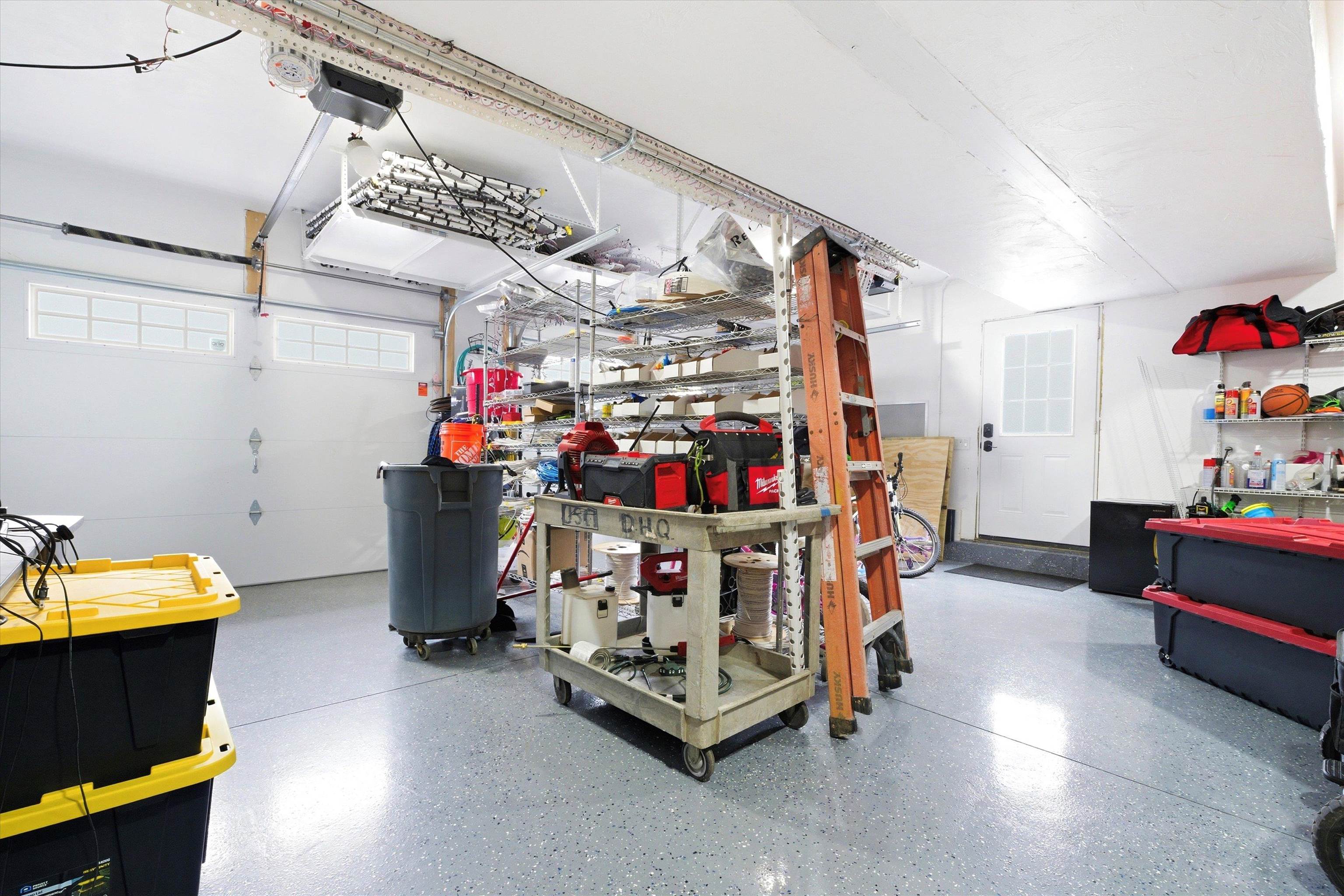 4 Cobblestone Pl, Merrimack, NH 03054