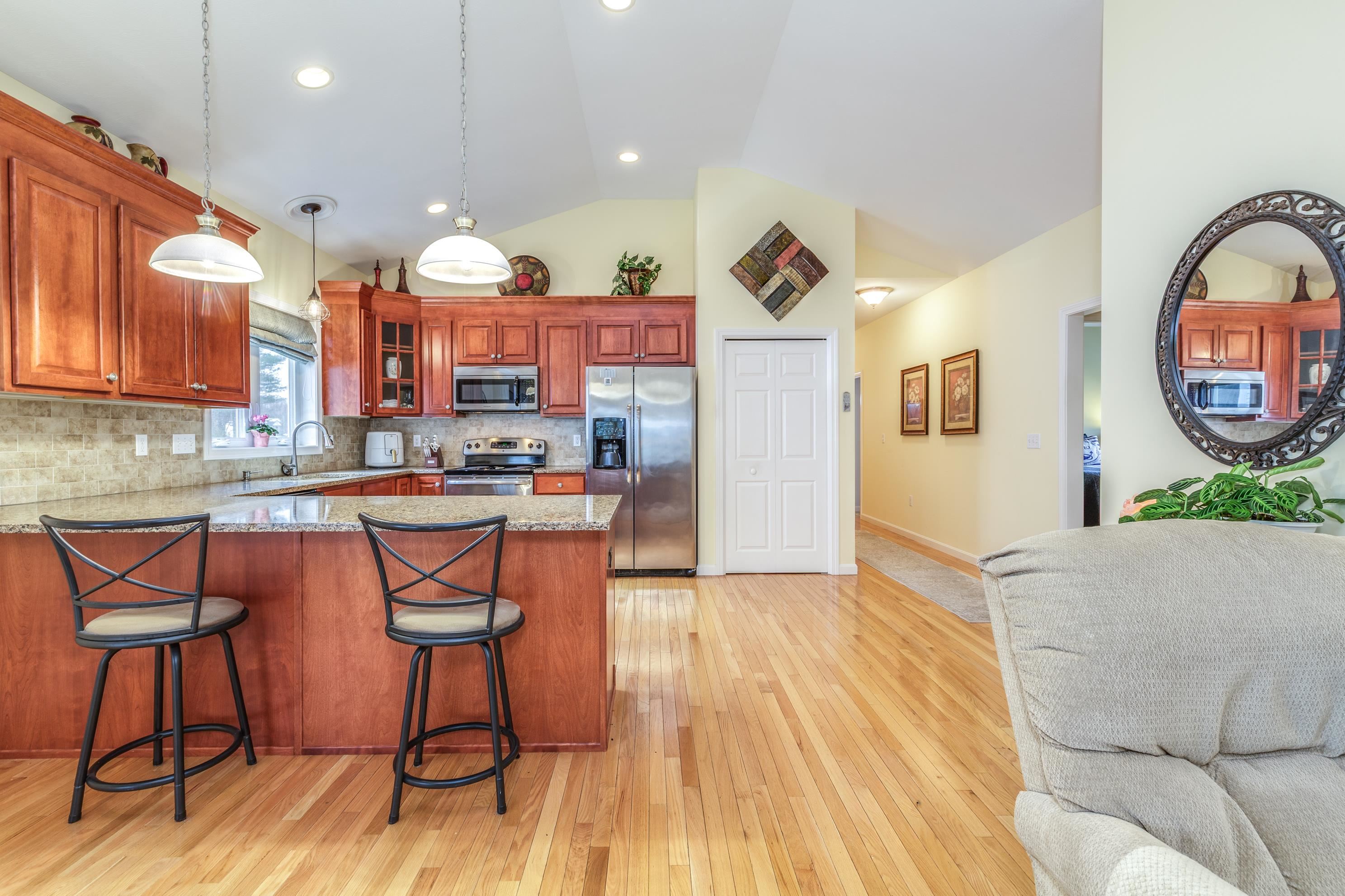 12 Jonathan Dr, Concord, NH 03303