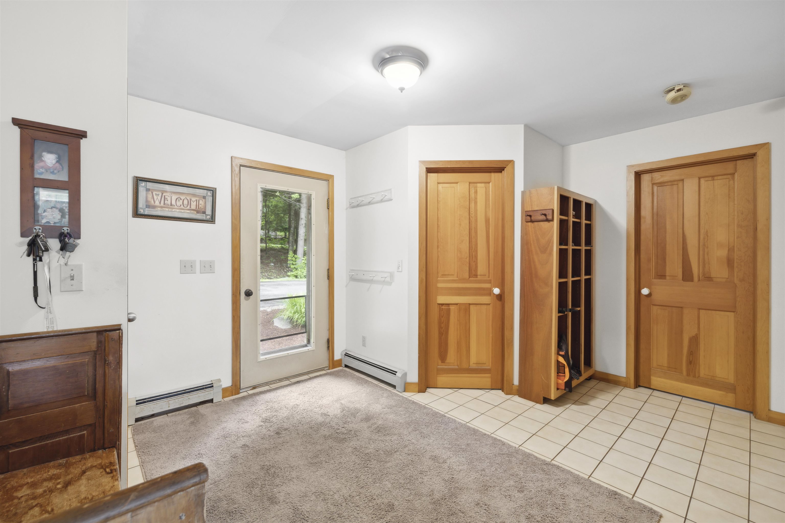 263 Old Post Rd, Newbury, NH 03255