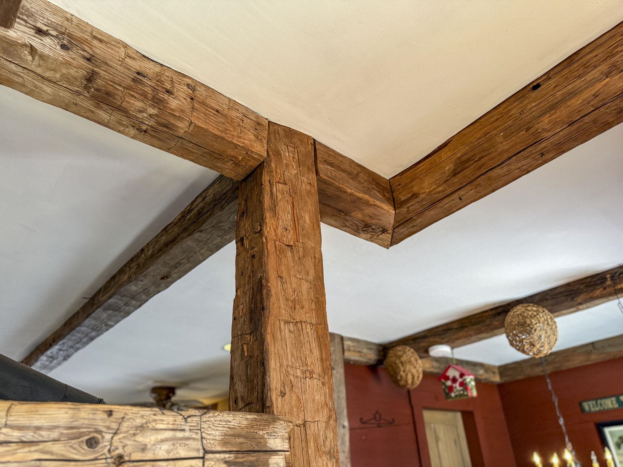 37 High St, Bradford, NH 03221