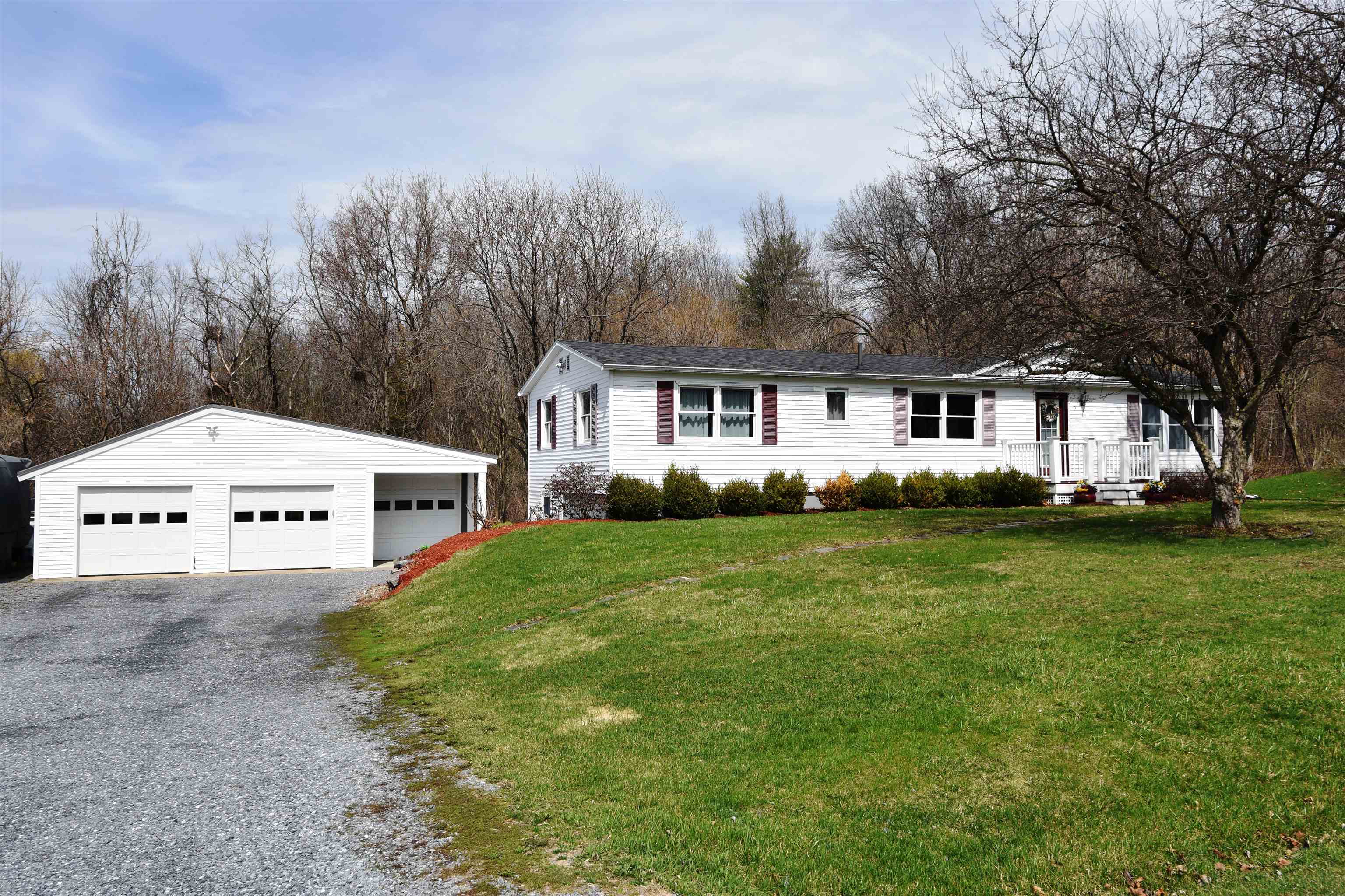 Vergennes VT&nbsp;Home for sale $$439,900 $220 per sq.ft.