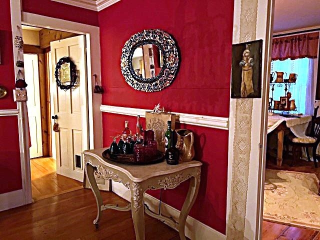 Diningroom into Lg 1/2 Bath and Office