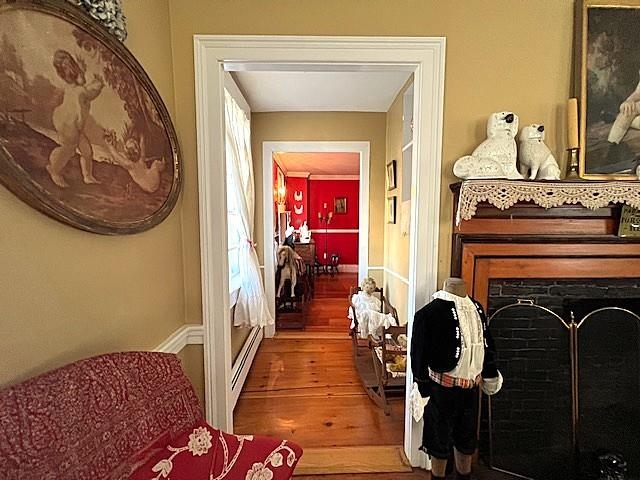 Heading from Livingroom Into Diningroom