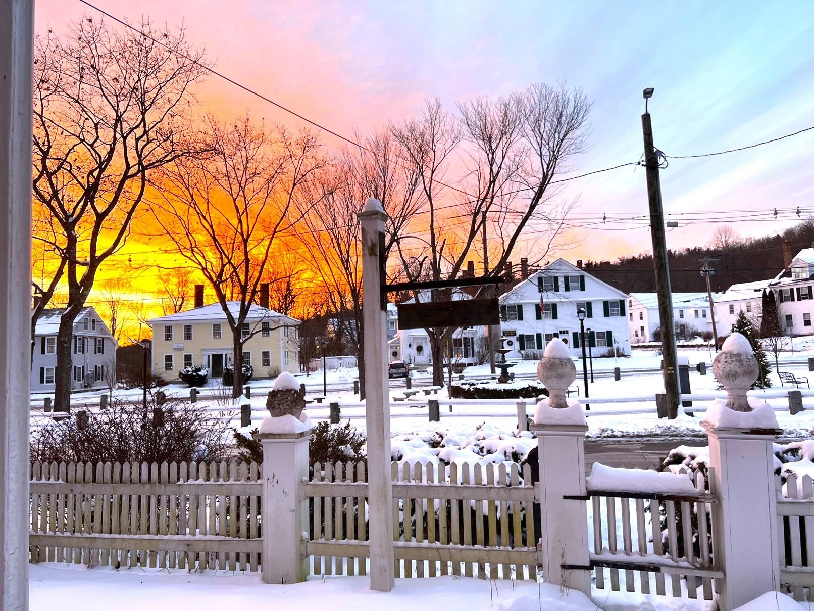 9 Templeton Turnpike, Fitzwilliam, NH 03447