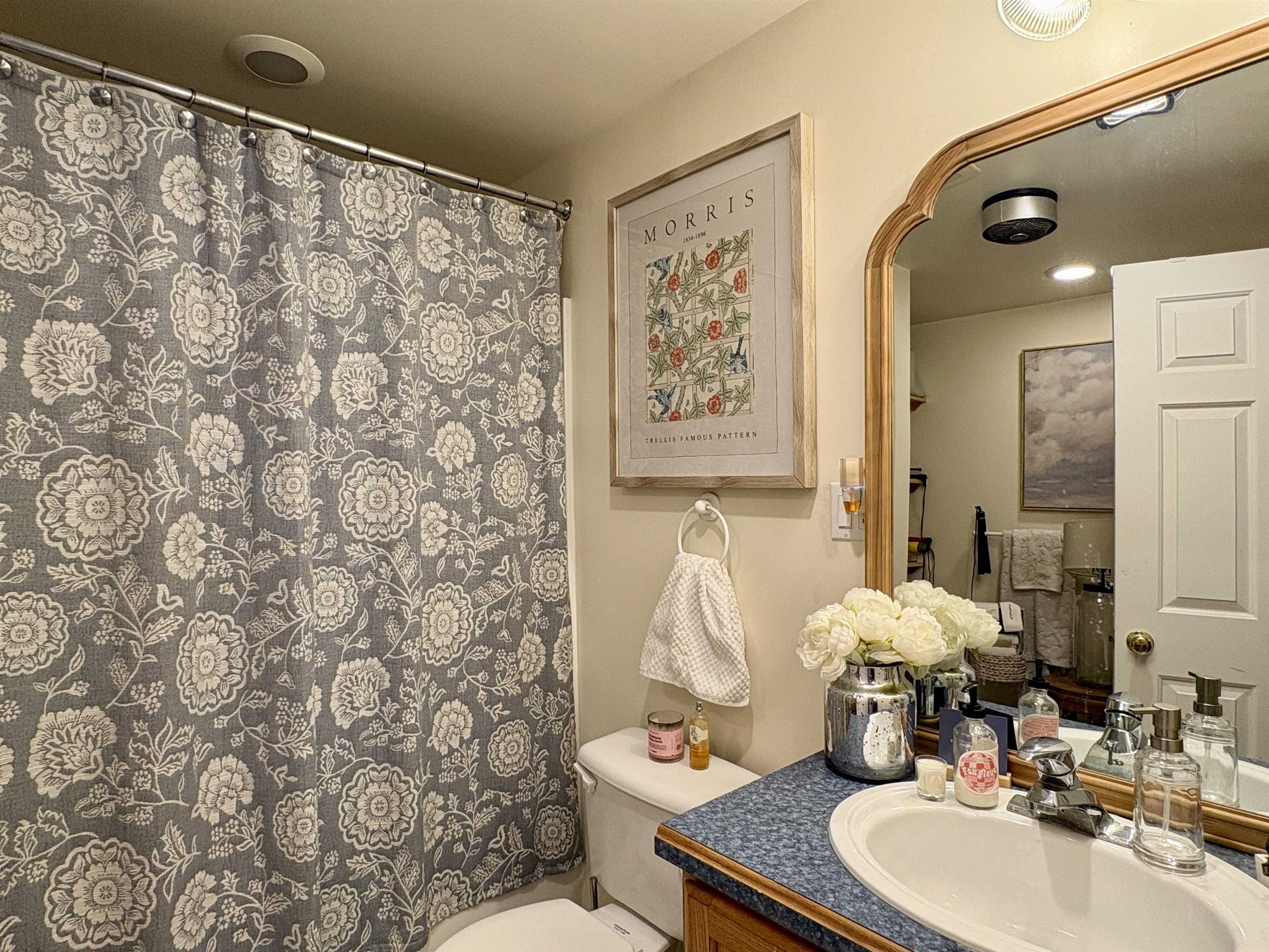 100 Sawyer Brook Rd, Orford, NH 03777