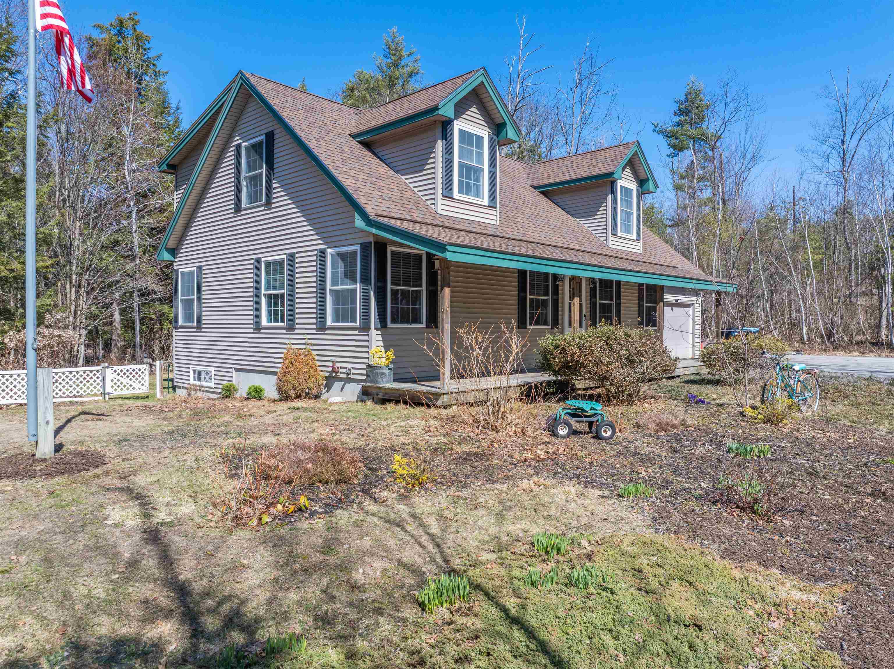 114 Mile Hill Rd, Belmont, NH 03220