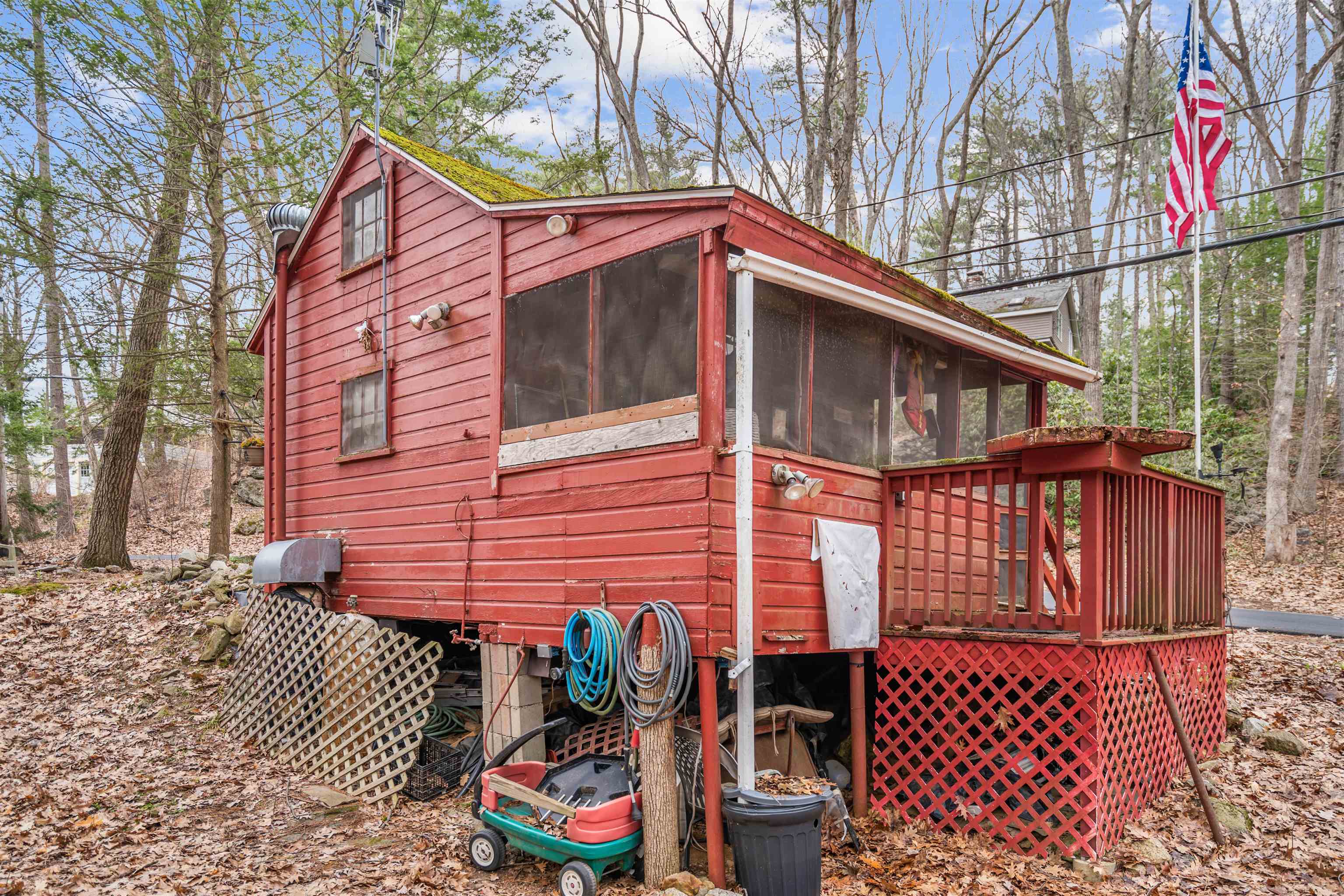 10 First St, Windham, NH 03087