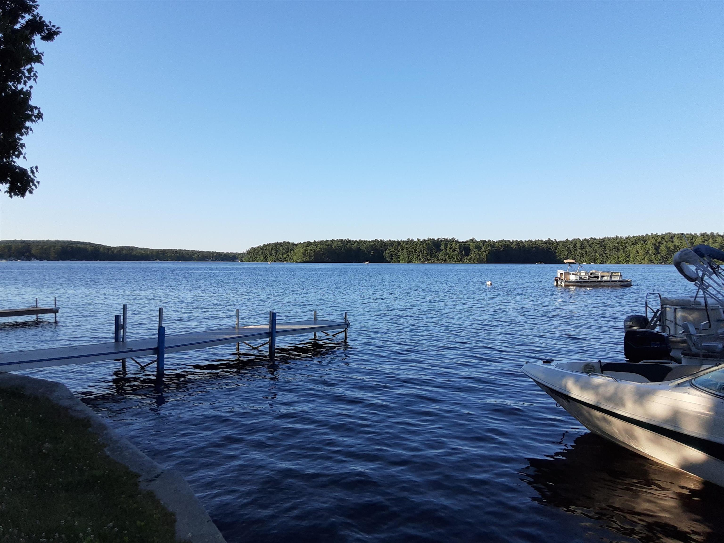 105 Chases Grove Rd, Derry, NH 03038