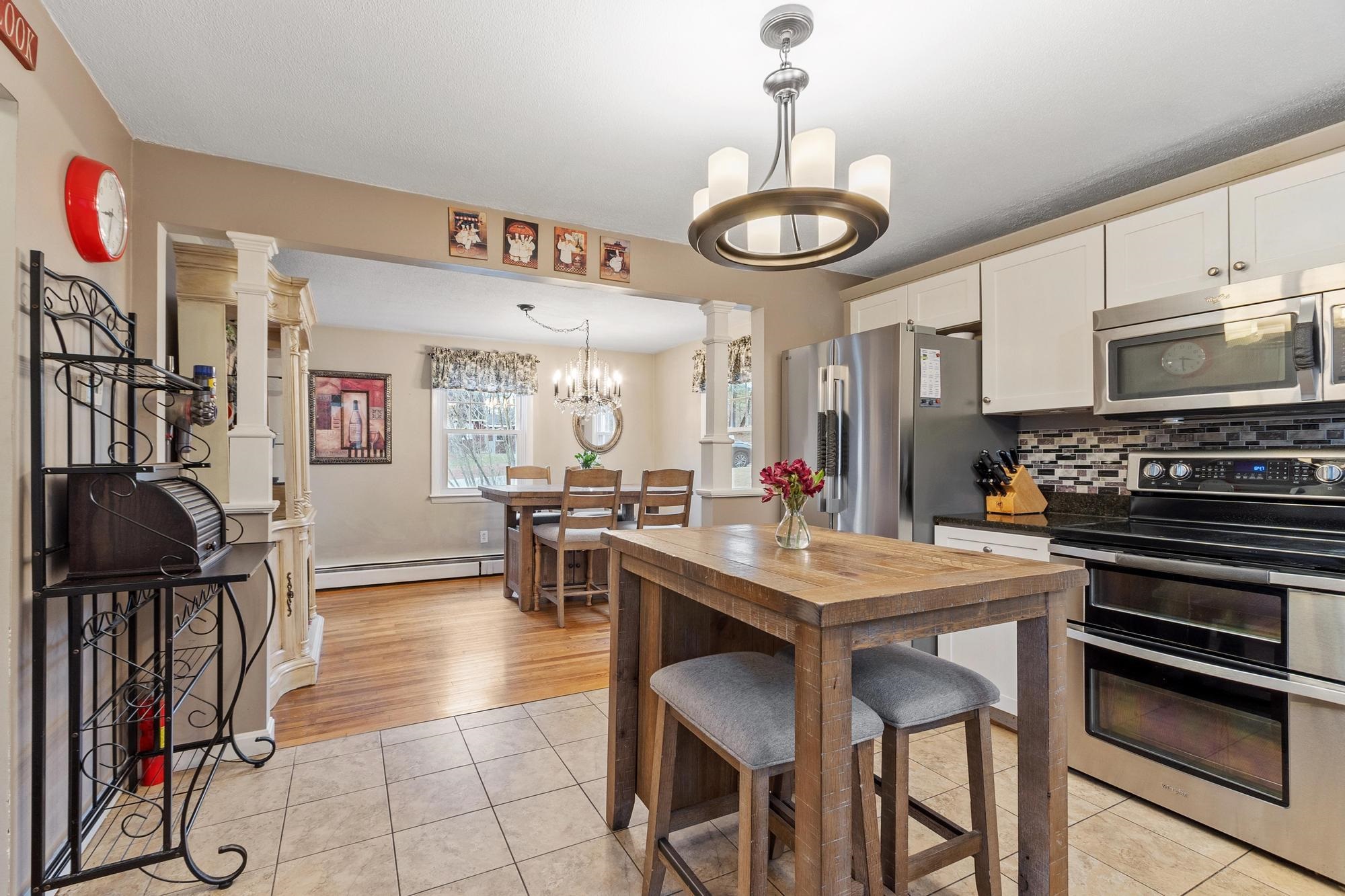 12 Glance Rd, Windham, NH 03087