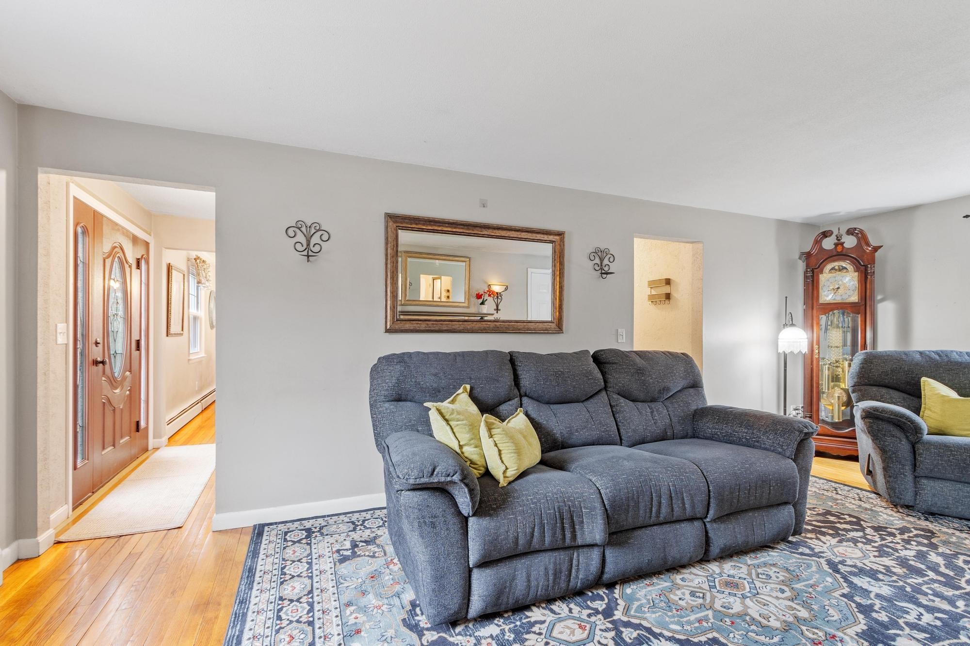 12 Glance Rd, Windham, NH 03087