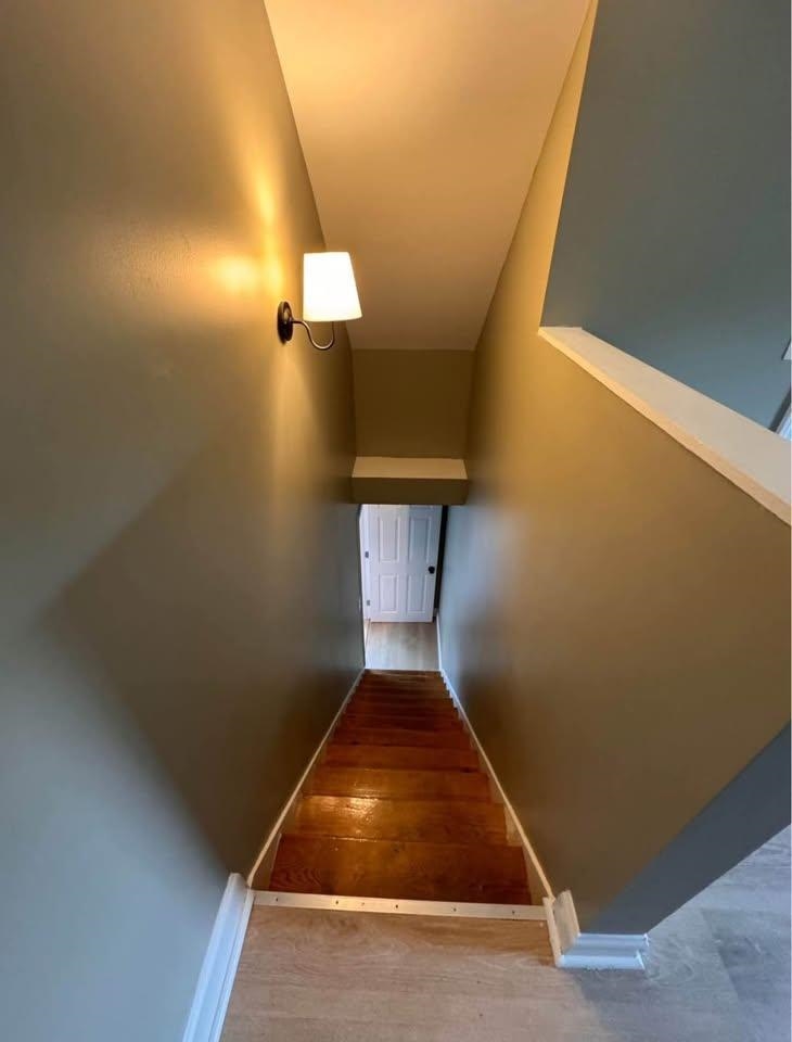 123 East Main St, Bradford, NH 03221