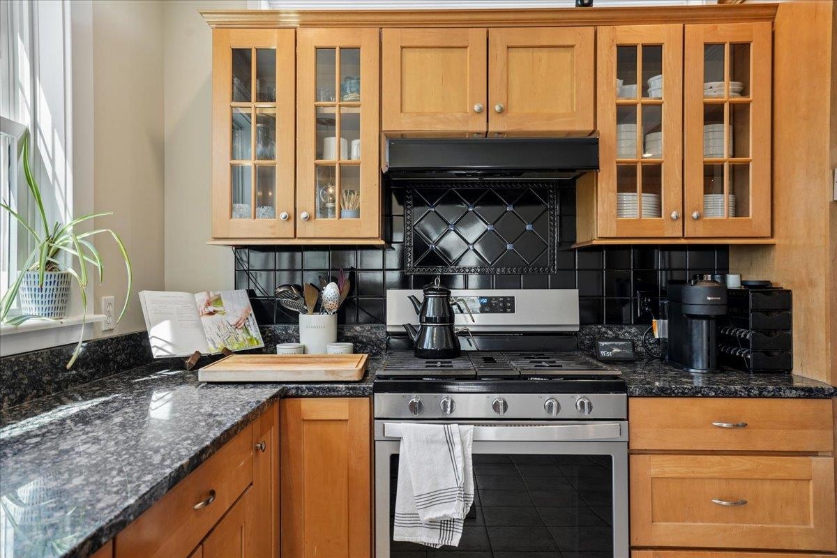 31 Auburn St, Concord, NH 03301