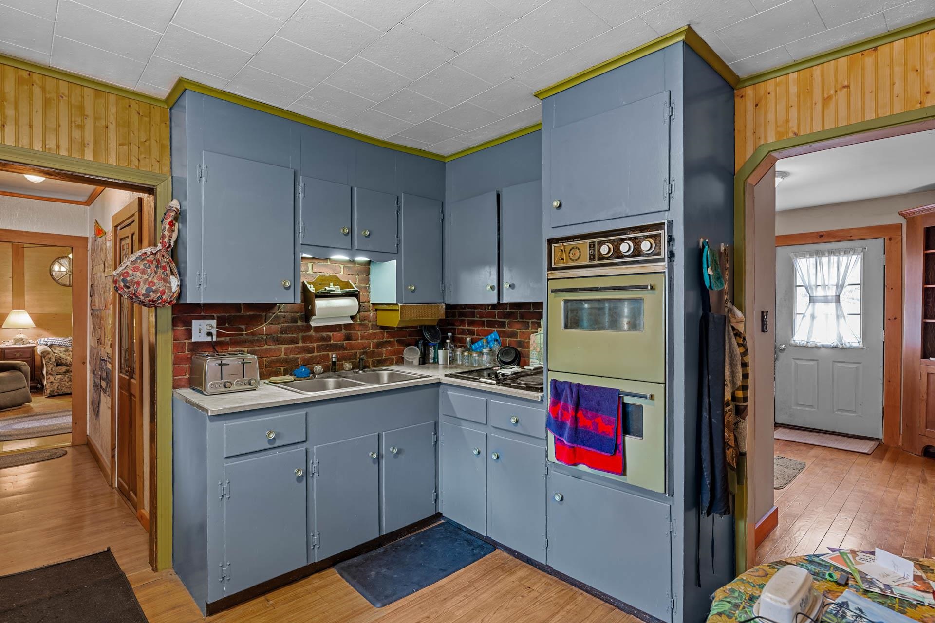 35 Dort St, Troy, NH 03465