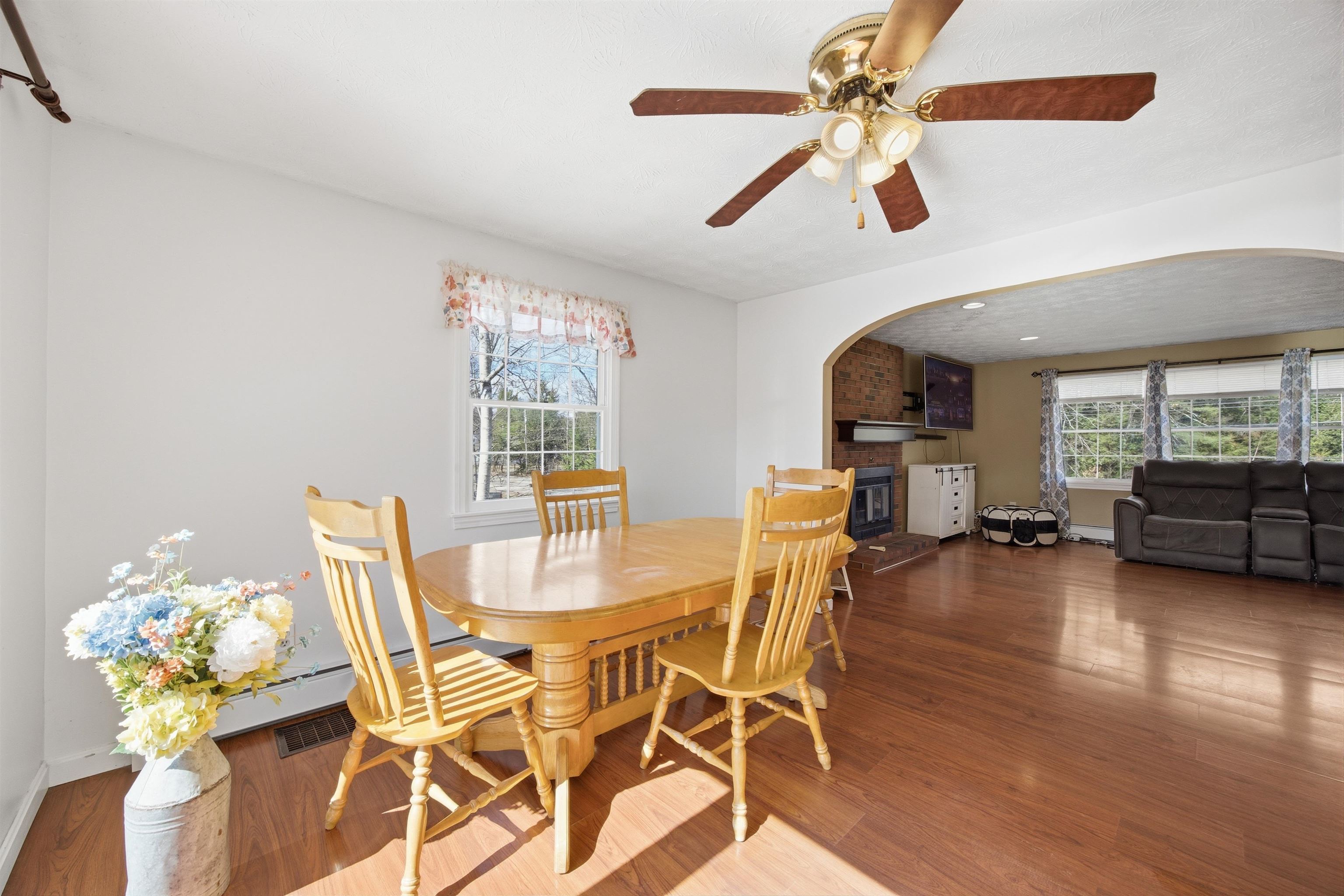 38 Vernon Ave, Rochester, NH 03867