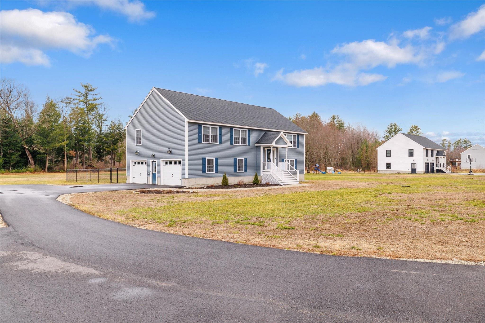 119 Warwick Rd, Winchester, NH 03470